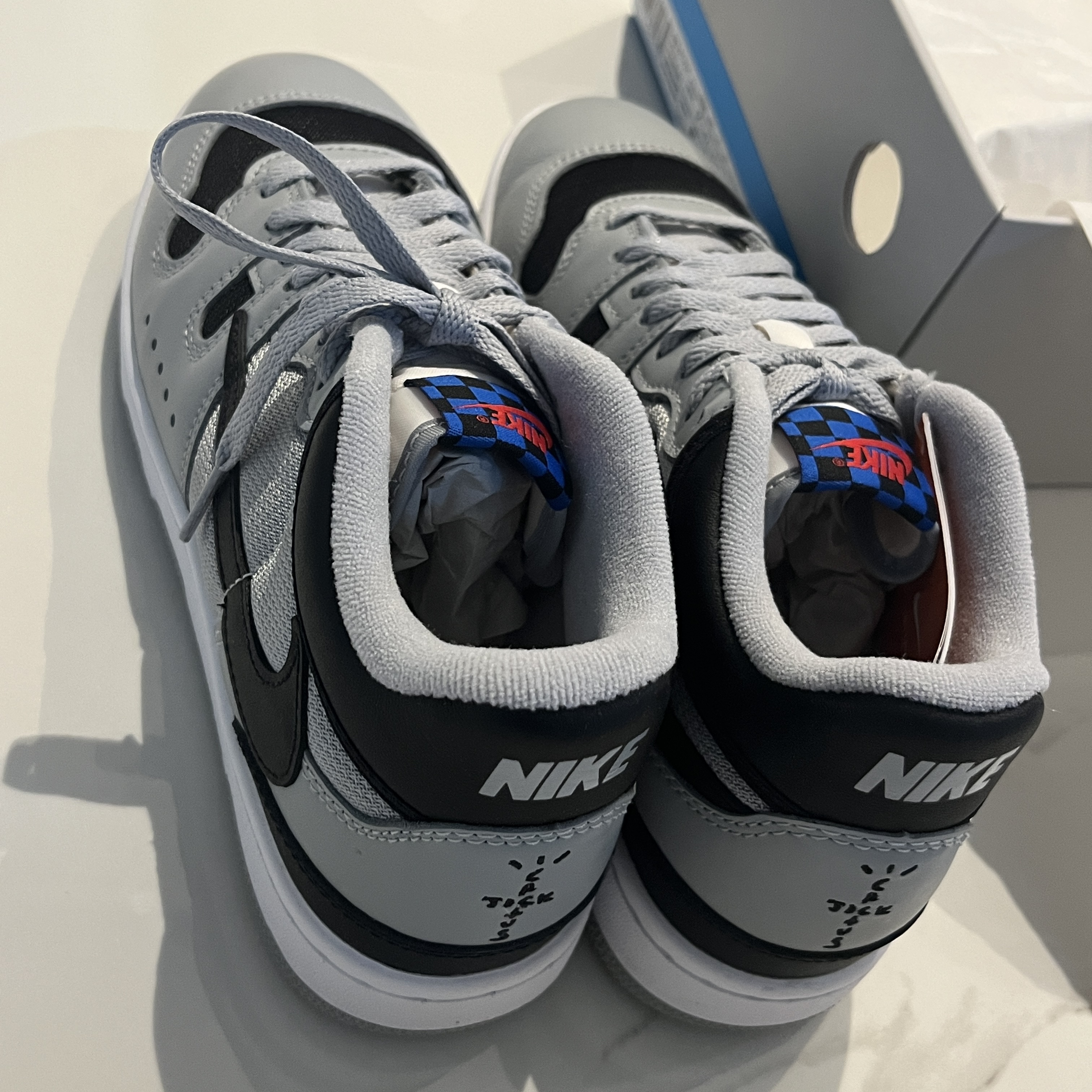 Nike x Travis Scott Mac Attack SP Light Smoke Grey 착용 스타일 - 3