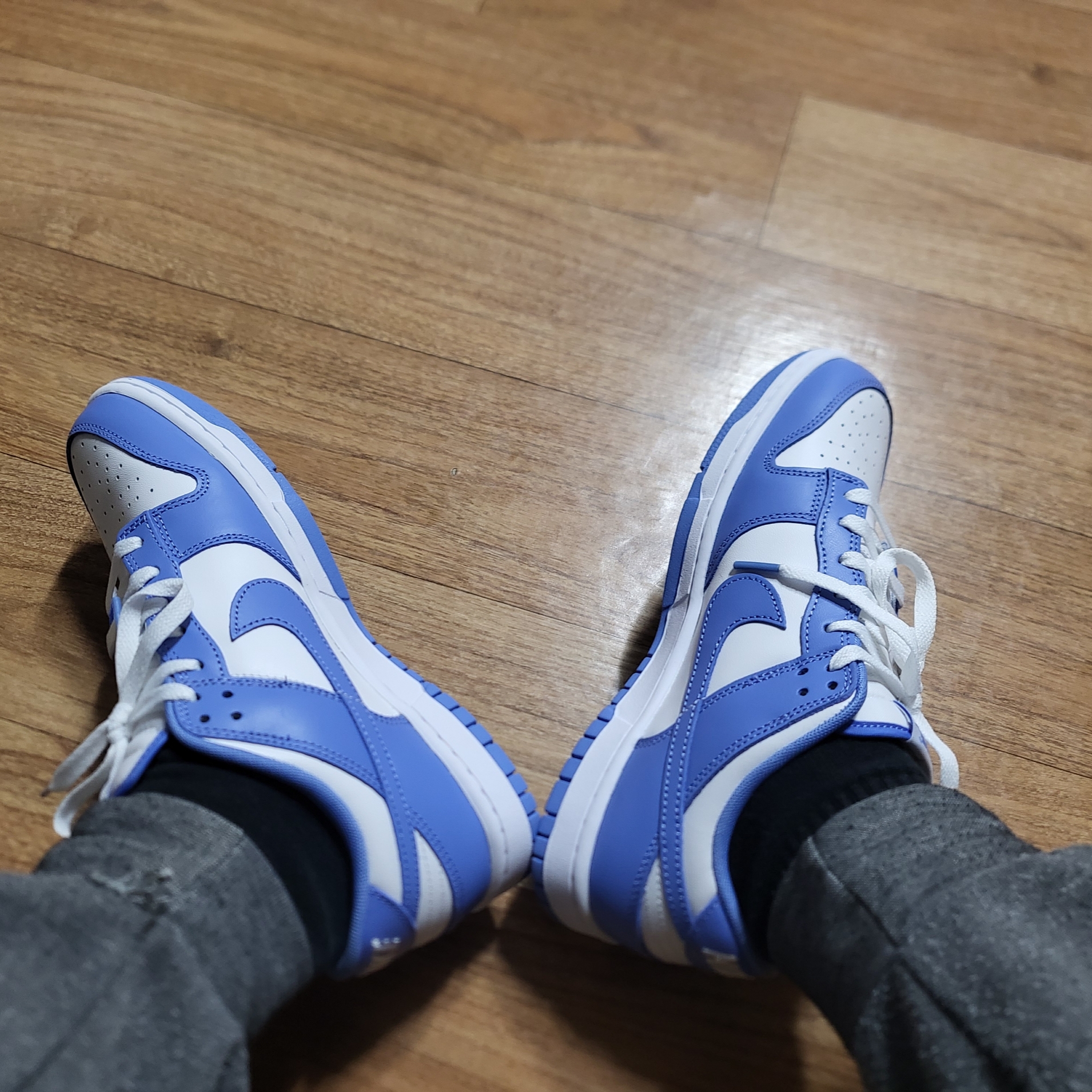 Nike Dunk Low Retro White Polar Blue 착용 스타일 - 1
