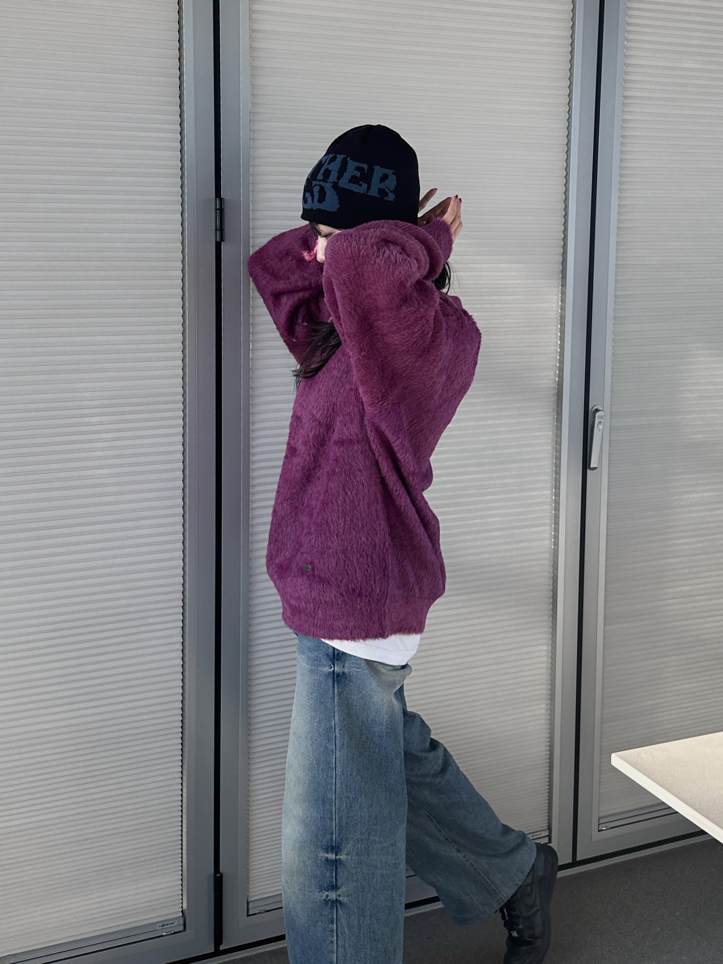 Netherworld Logo Beanie Black 착용 스타일 - 4