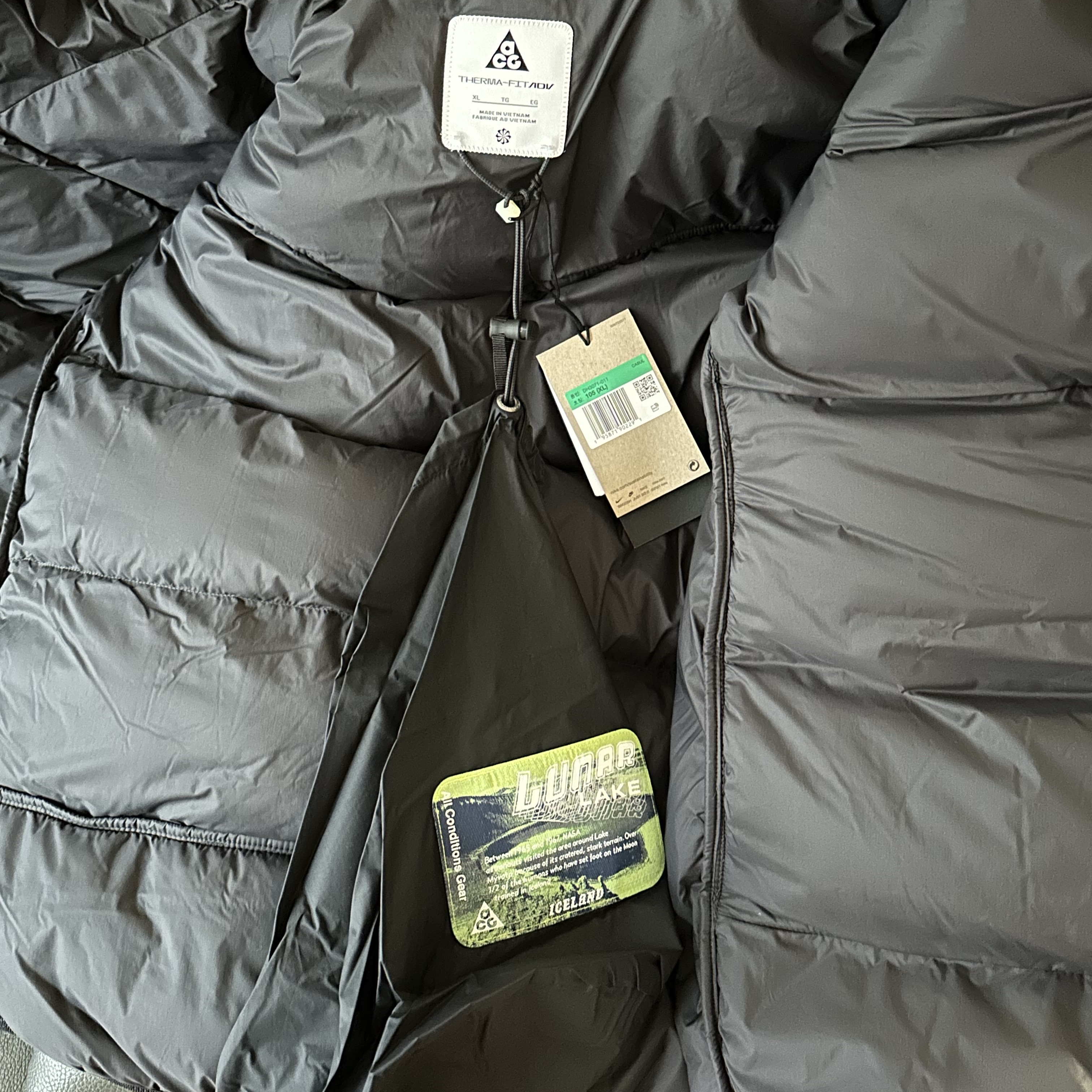 Nike ACG Therma-Fit ADV Lunar Lake Puffer Jacket Black - Asia 착용 스타일