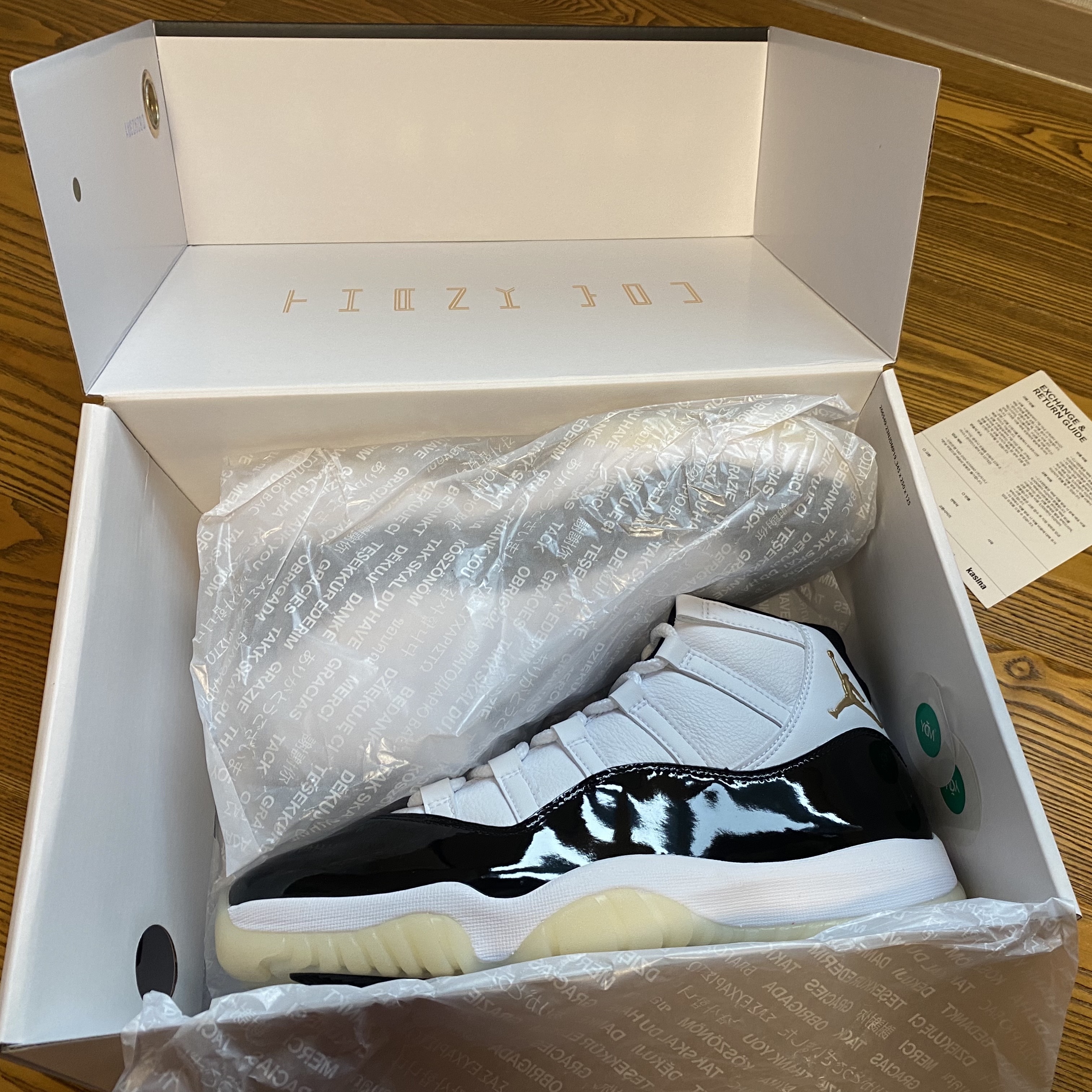 Jordan 11 Retro Gratitude 착용 스타일 - 1
