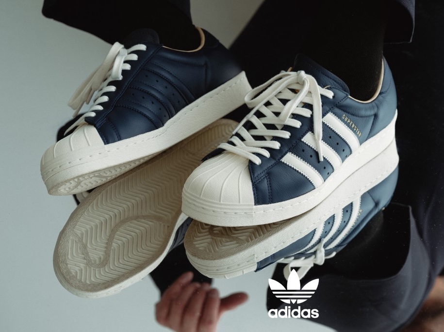 Adidas Superstar 80s Tany Night Indigo Off White 착용 스타일