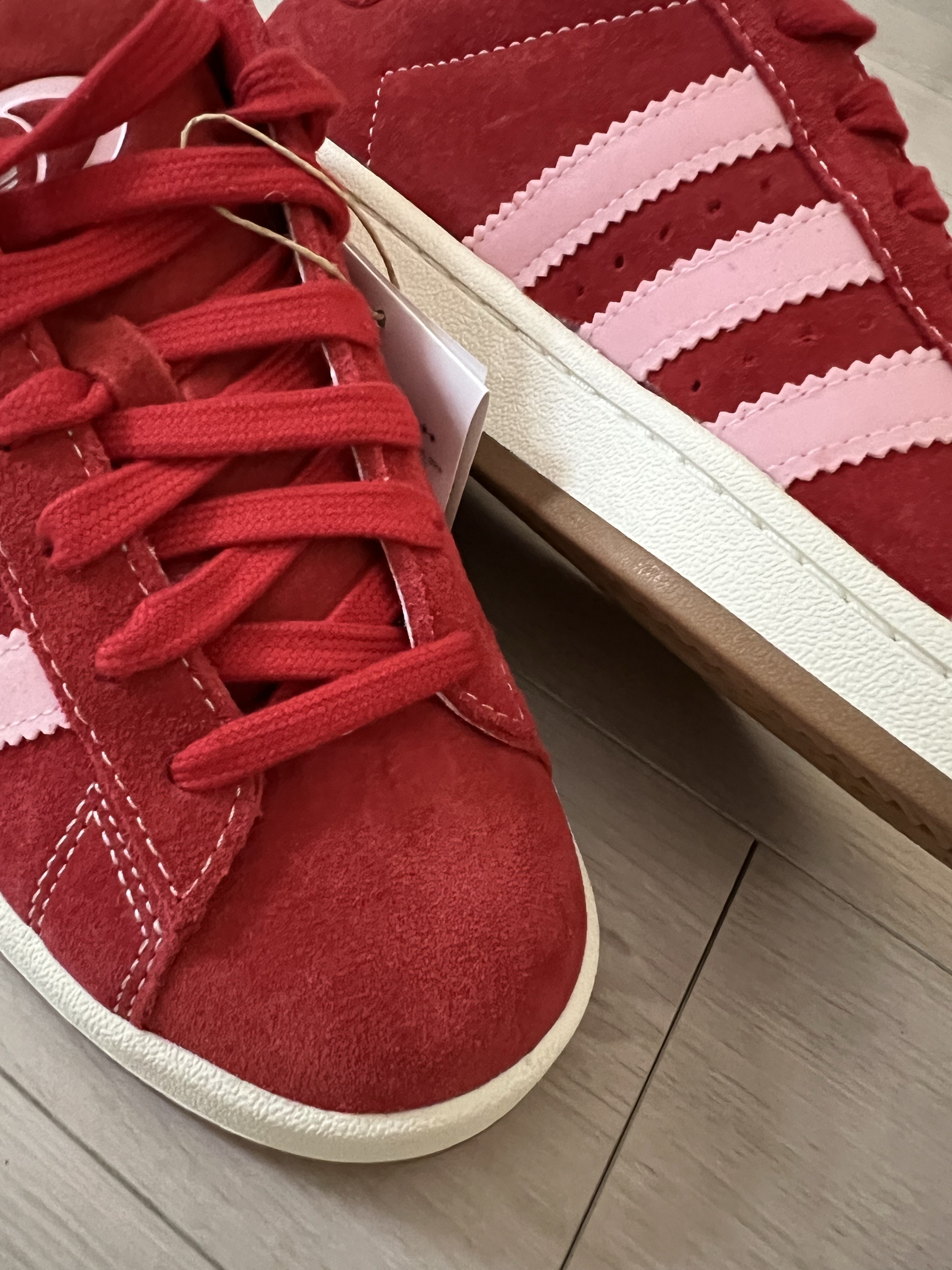 Adidas Campus 00s Better Scarlet 착용 스타일 - 3
