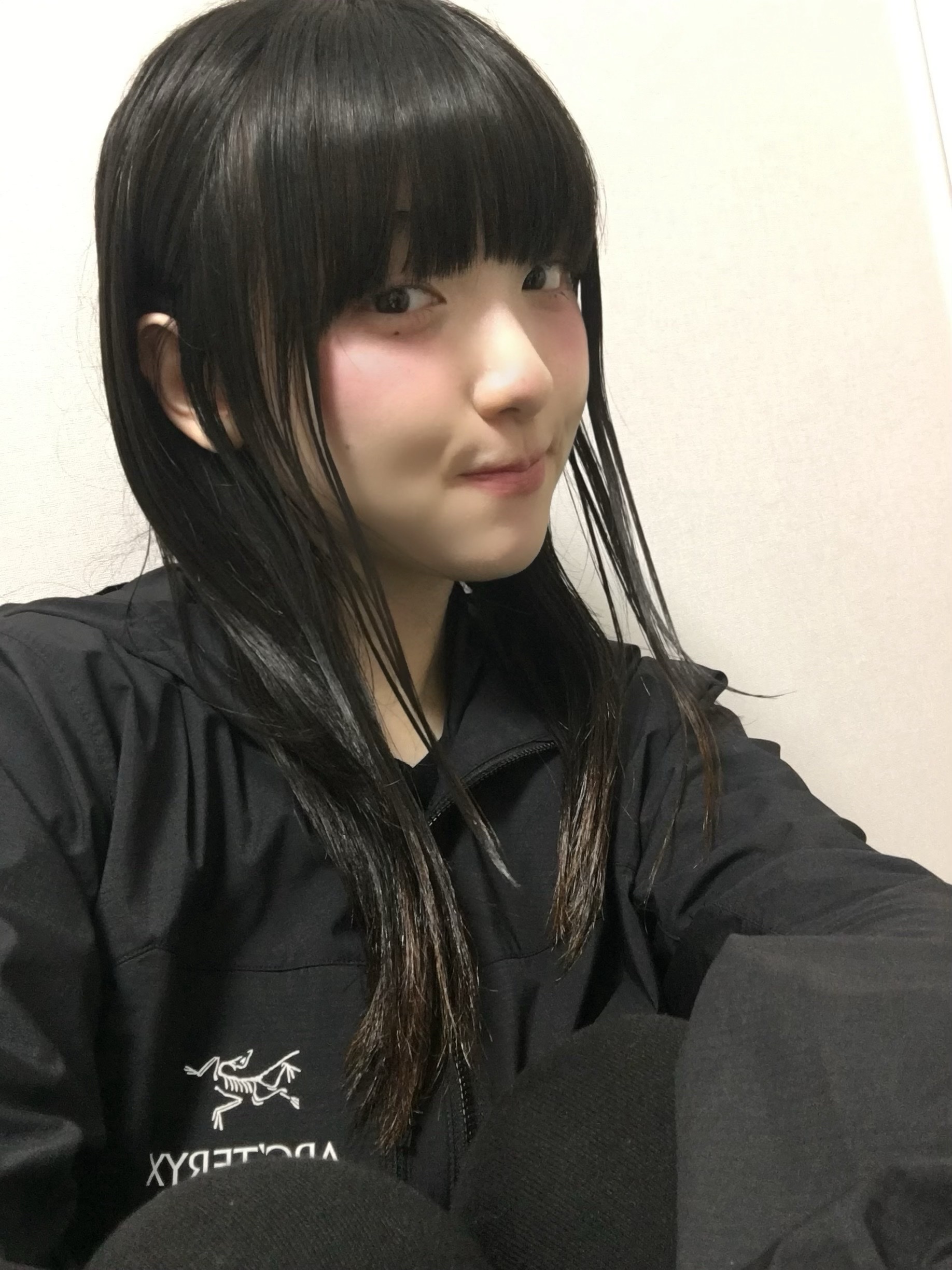 Arc'teryx Squamish Hoody Black 착용 스타일 - 2