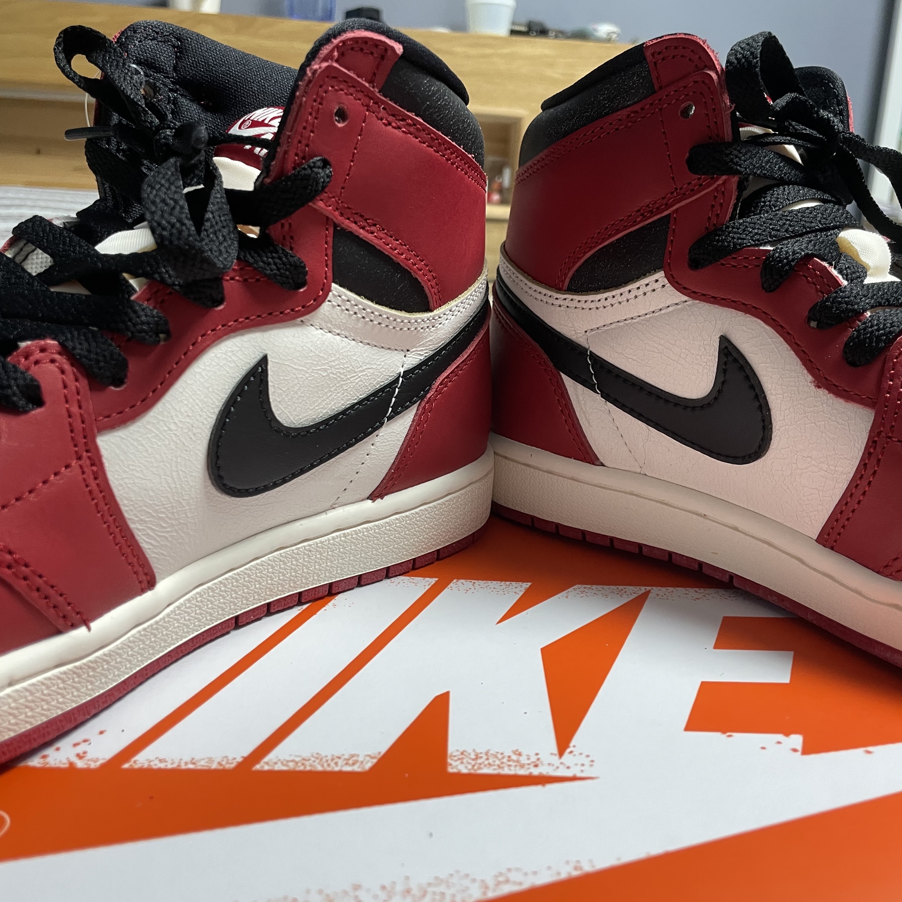 Jordan 1 Retro High OG Chicago 2022 착용 스타일 - 2