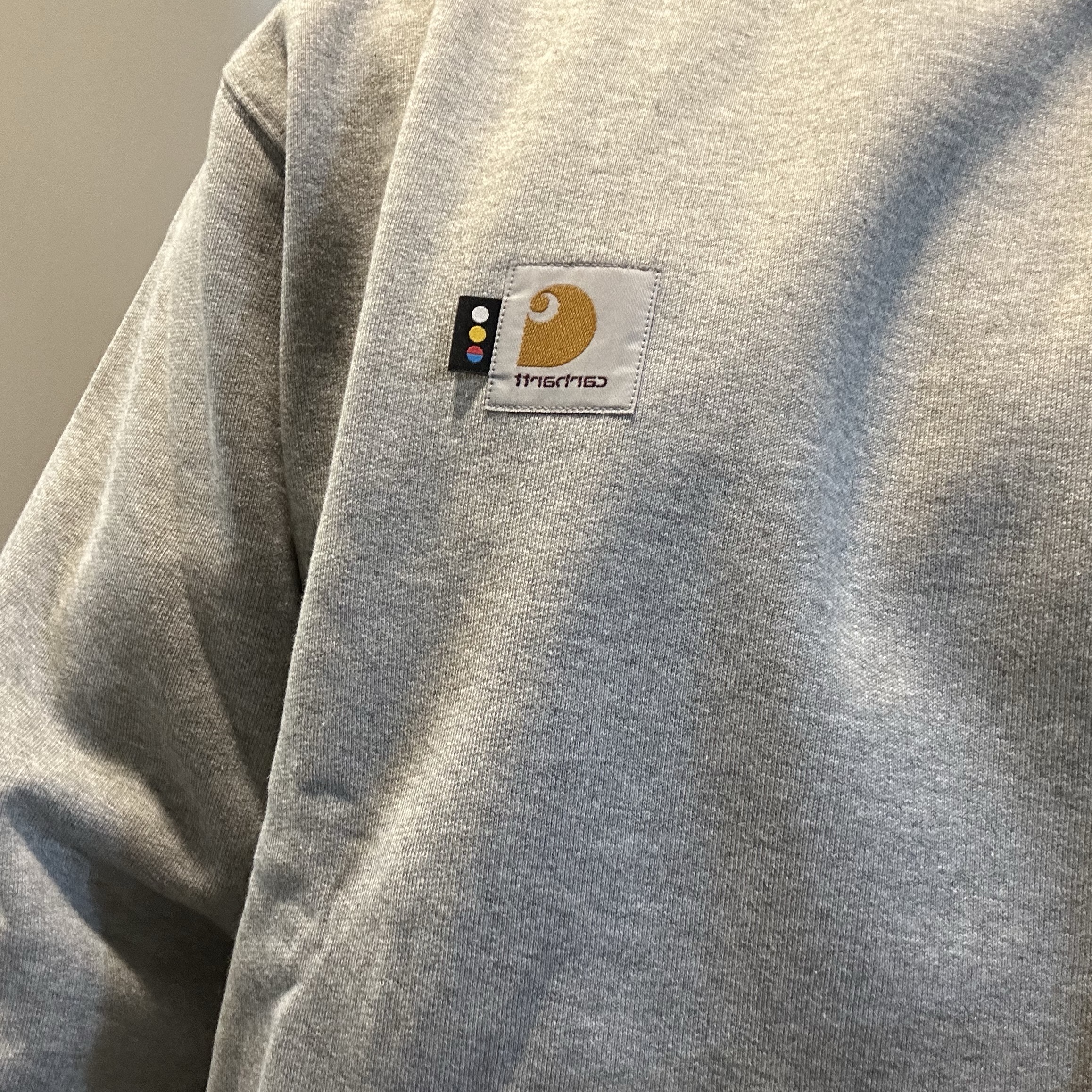 Carhartt WIP x IAB Studio Pocket Sweatshirt Grey Heather 착용 스타일
