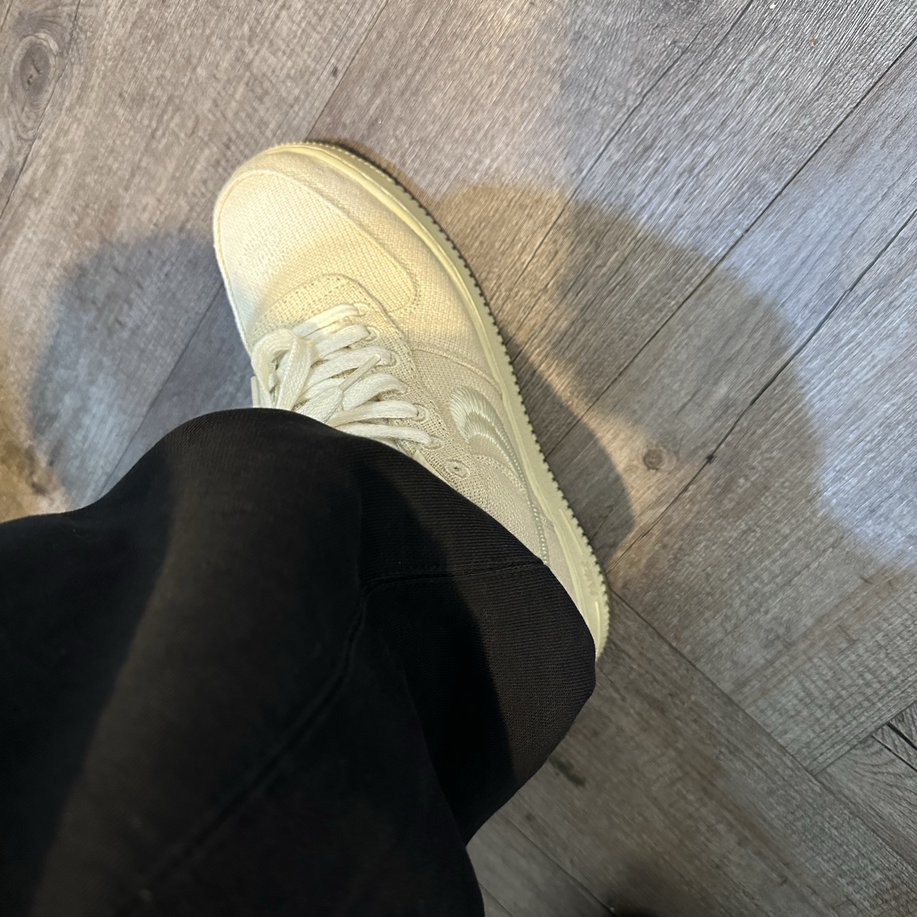 Nike x Stussy Air Force 1 '07 Mid SP Fossil, Nike x Stussy Air Force 1 Low Fossil 착용 스타일 - 2
