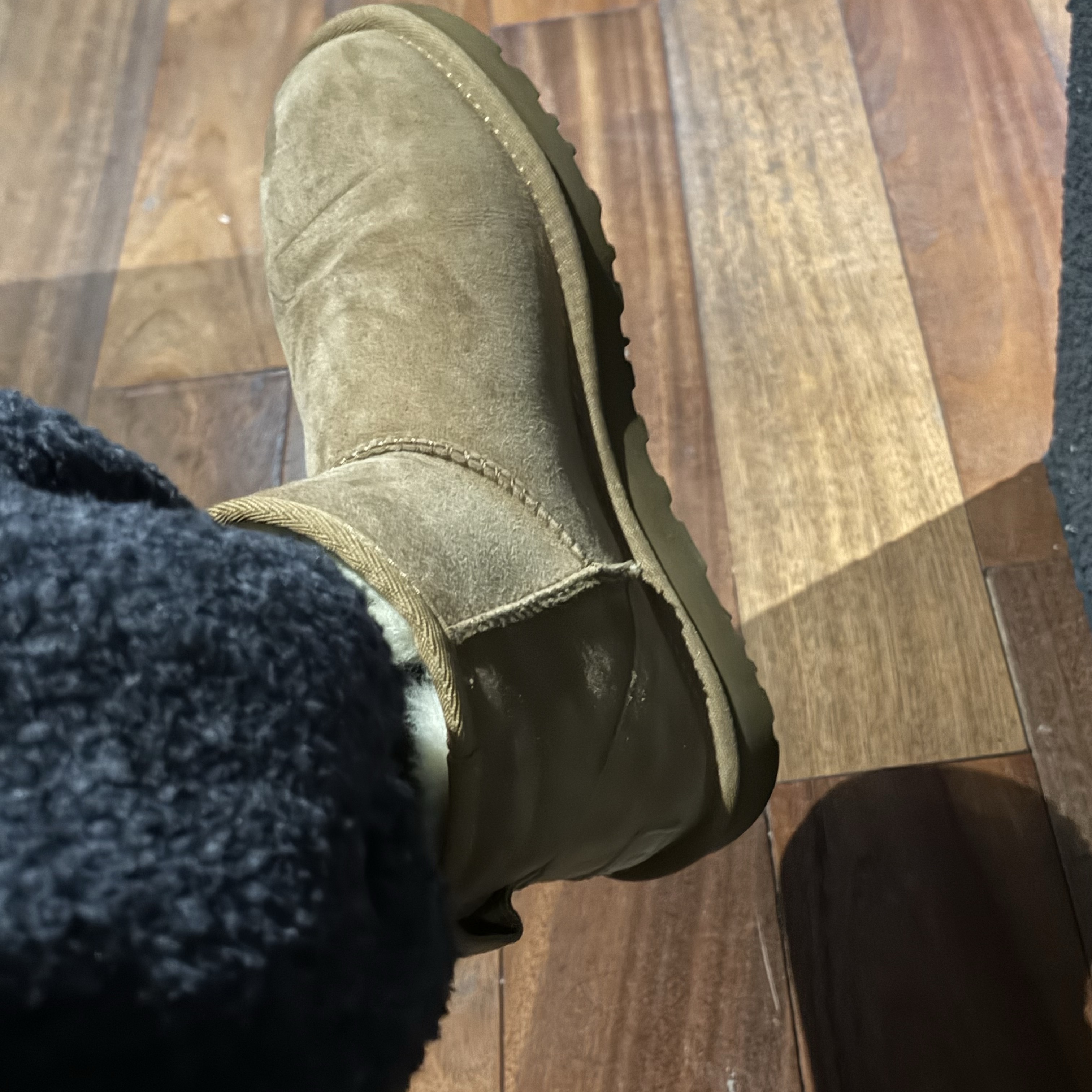 (W) UGG Classic Mini II Boots Chestnut 착용 스타일