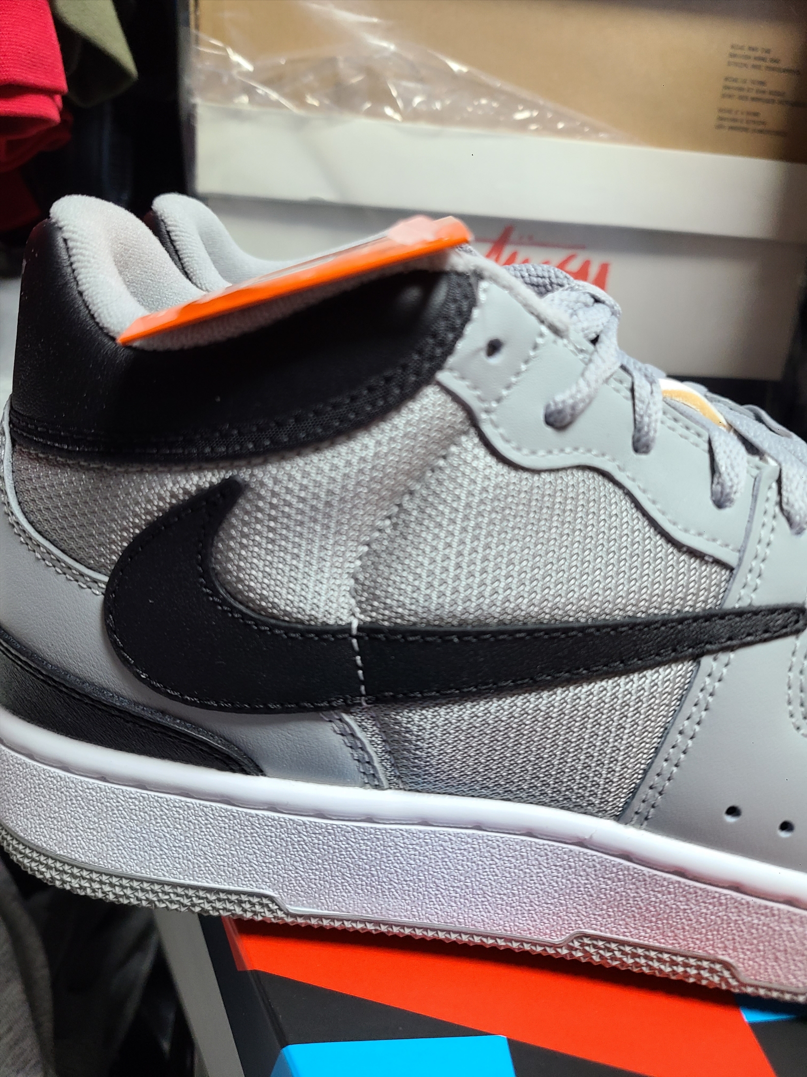 Nike x Travis Scott Mac Attack SP Light Smoke Grey 착용 스타일 - 5