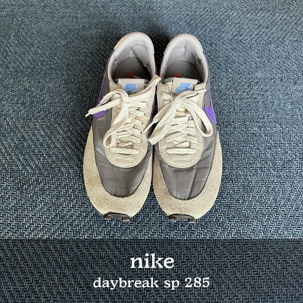 Nike Daybreak SP Cool Grey Hyper Grape 착용 스타일