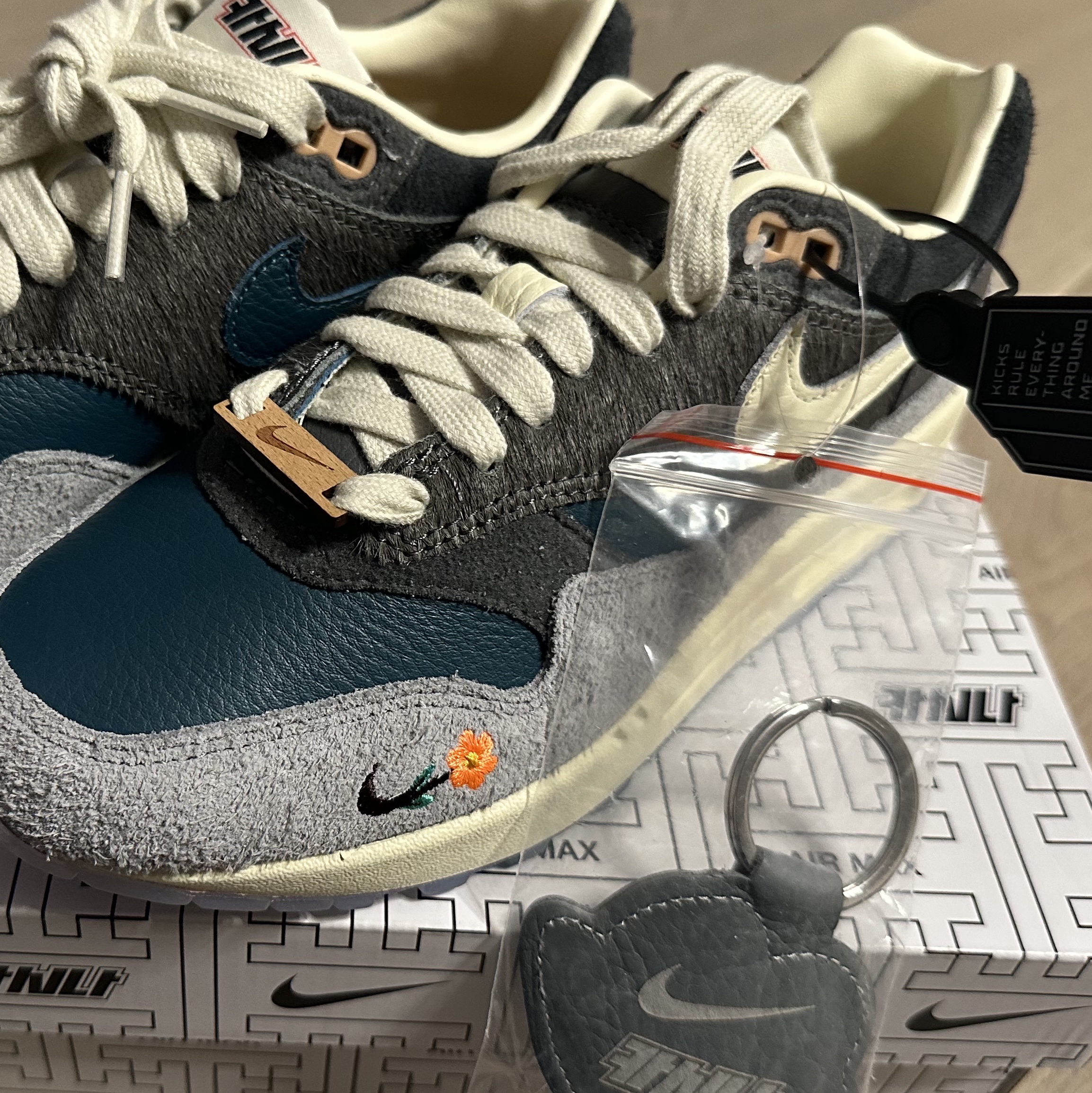 Nike x Kasina Air Max 1 SP Won-Ang Particle Grey 착용 스타일