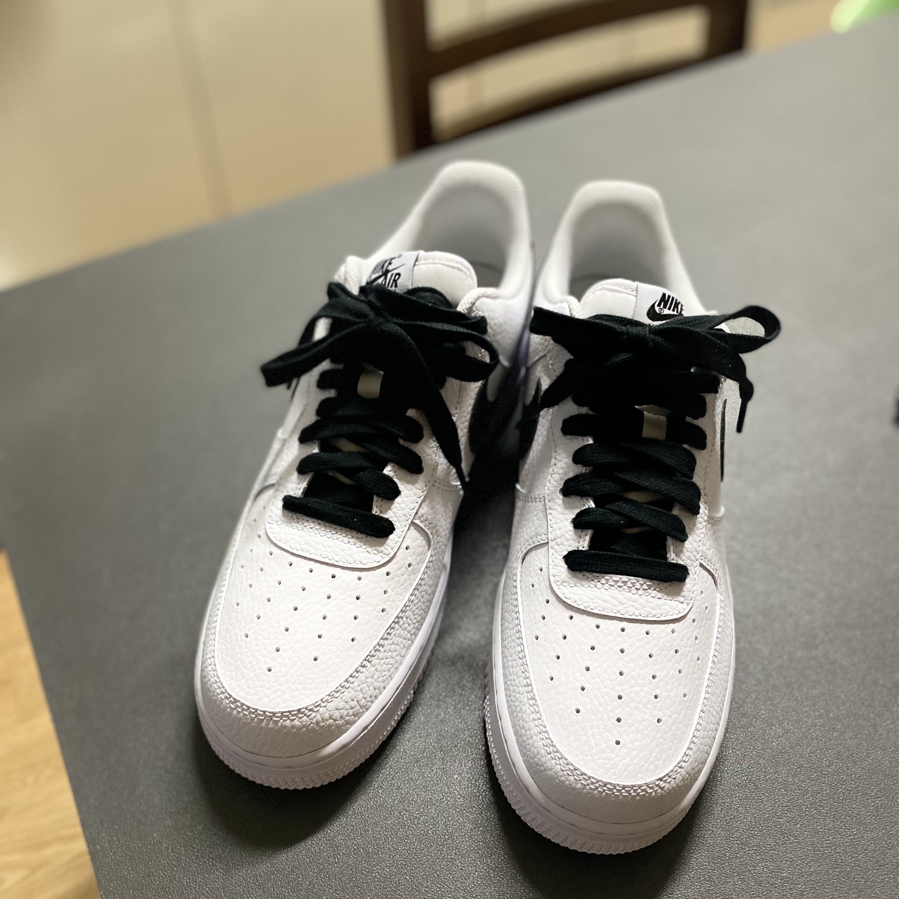 Nike Air Force 1 '07 White Black 착용 스타일 - 3