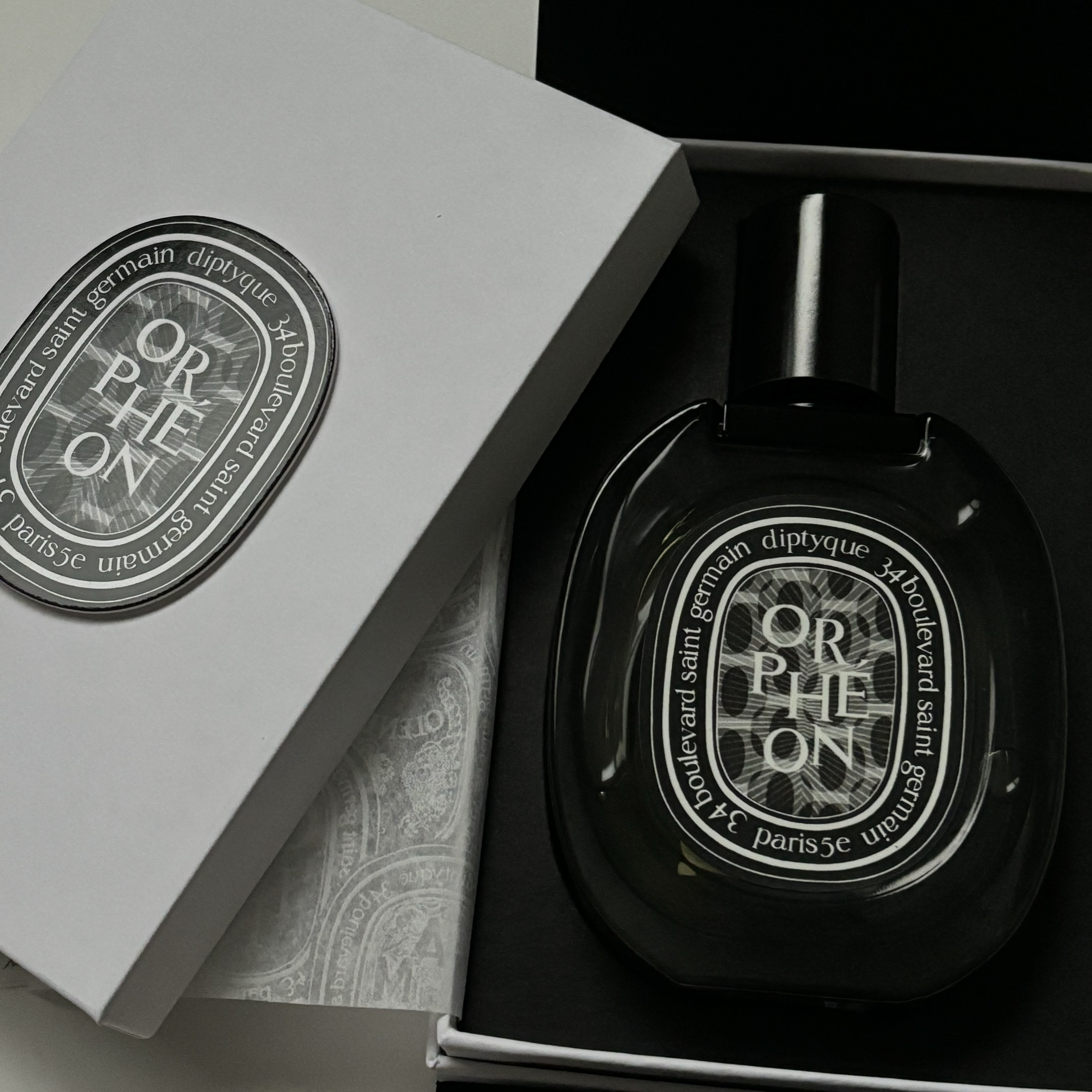 Diptyque Orpheon Eau De Parfum 75ml 착용 스타일 - 1