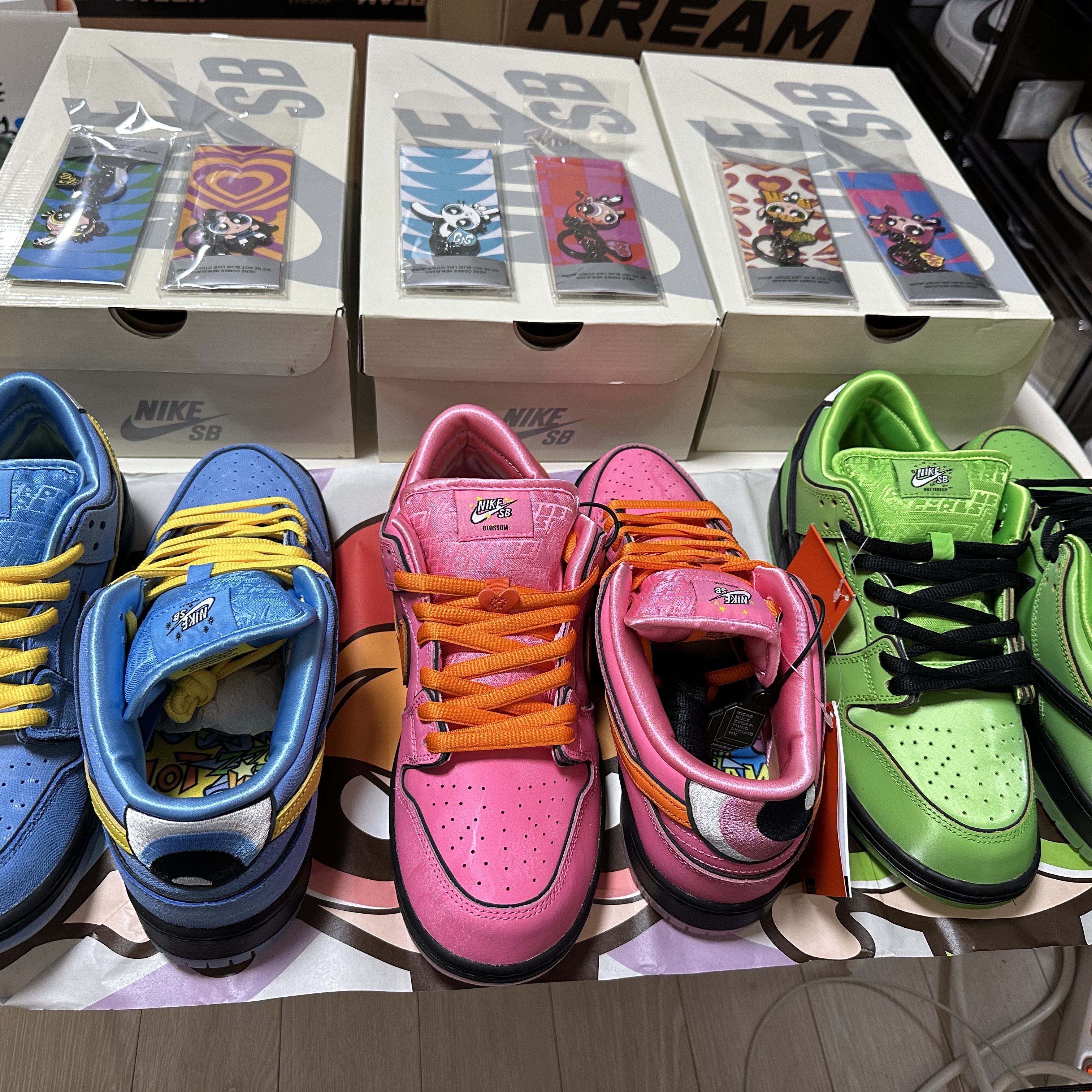 Nike x The Powerpuff Girls SB Dunk Low Pro QS Blossom, Nike x The Powerpuff Girls SB Dunk Low Pro QS Bubbles 착용 스타일 - 2