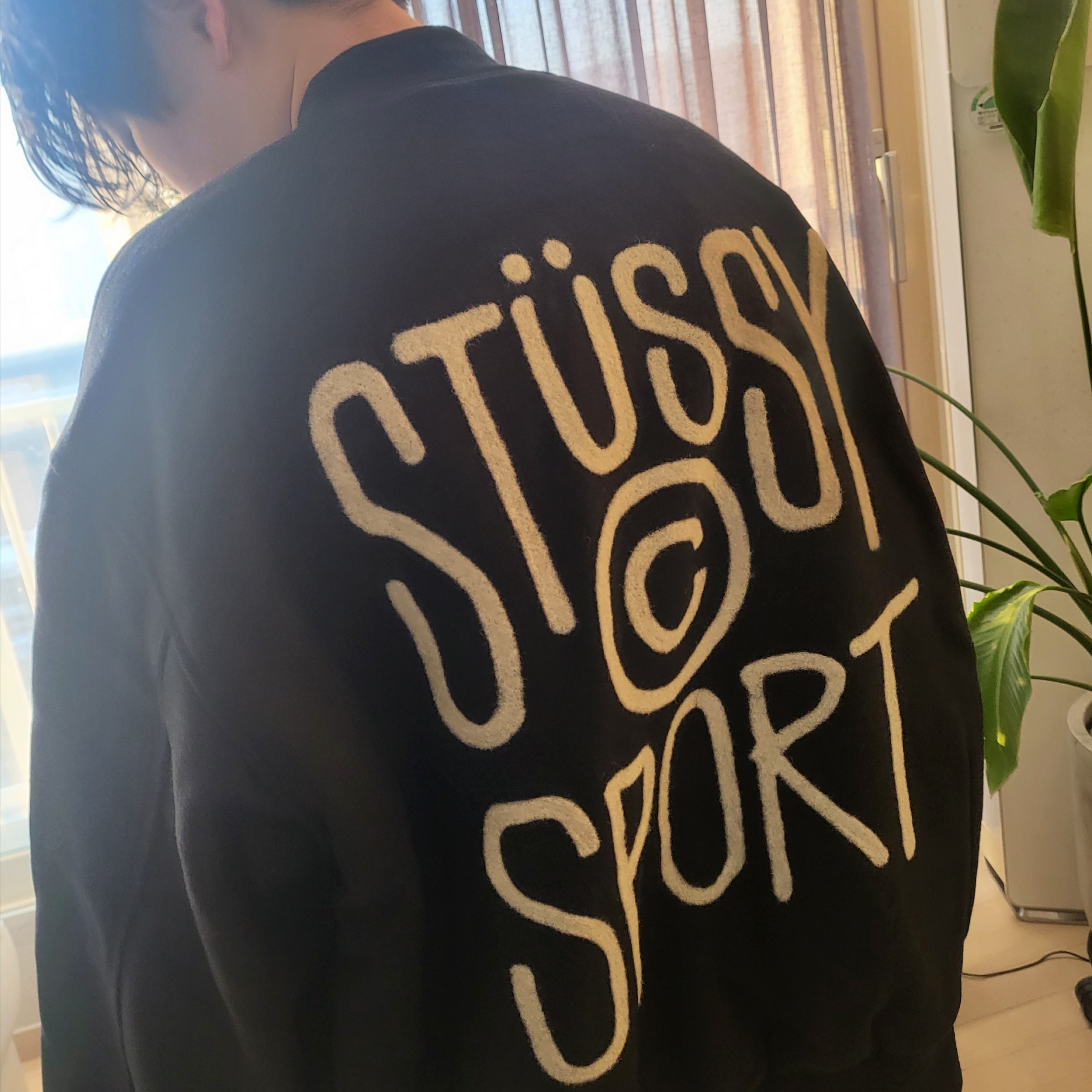Stussy Sport Melton Varsity Jacket Black 착용 스타일