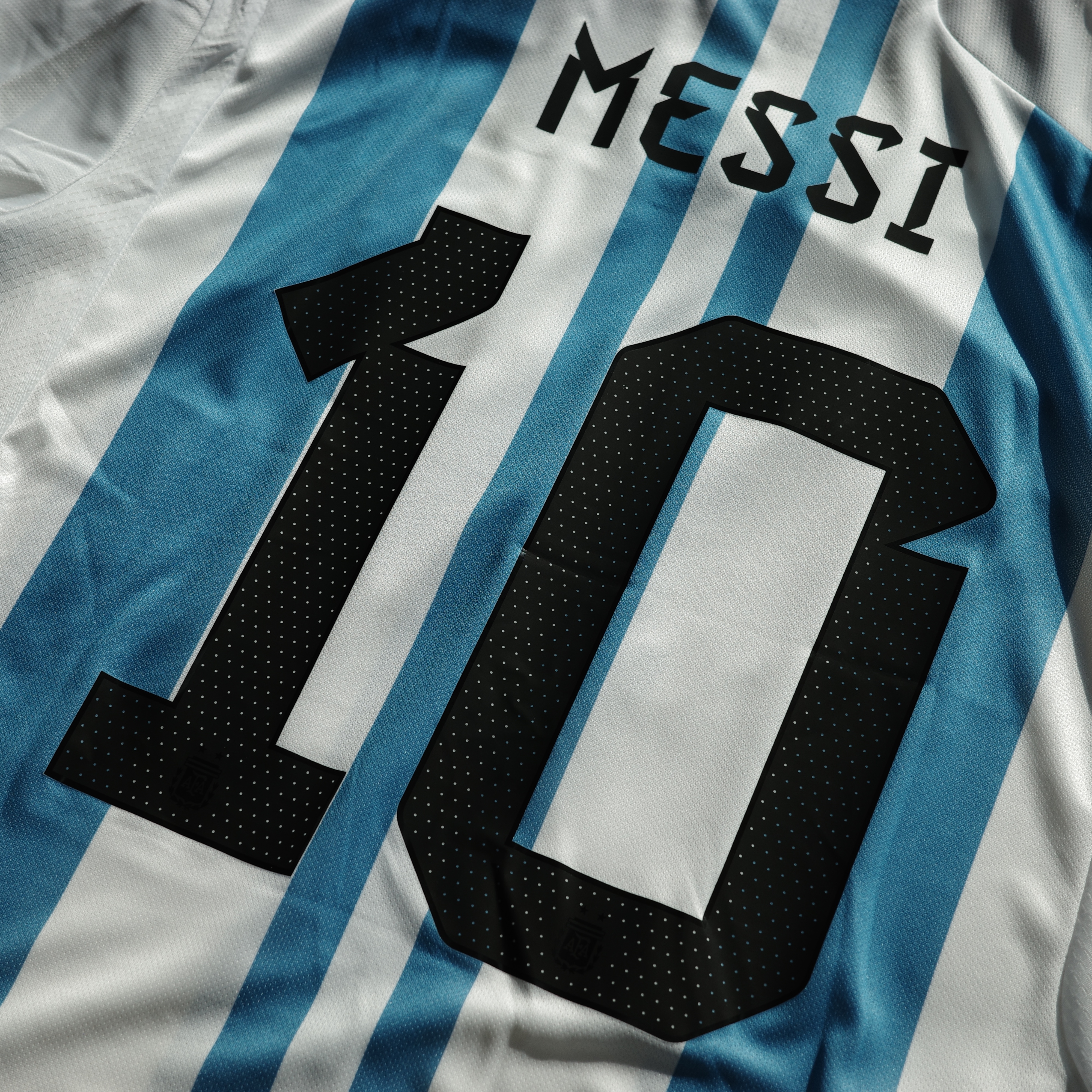 Adidas Argentina Home Jersey 2022 White Light Blue - US Sizing (Non Marking Ver.) 착용 스타일 - 2