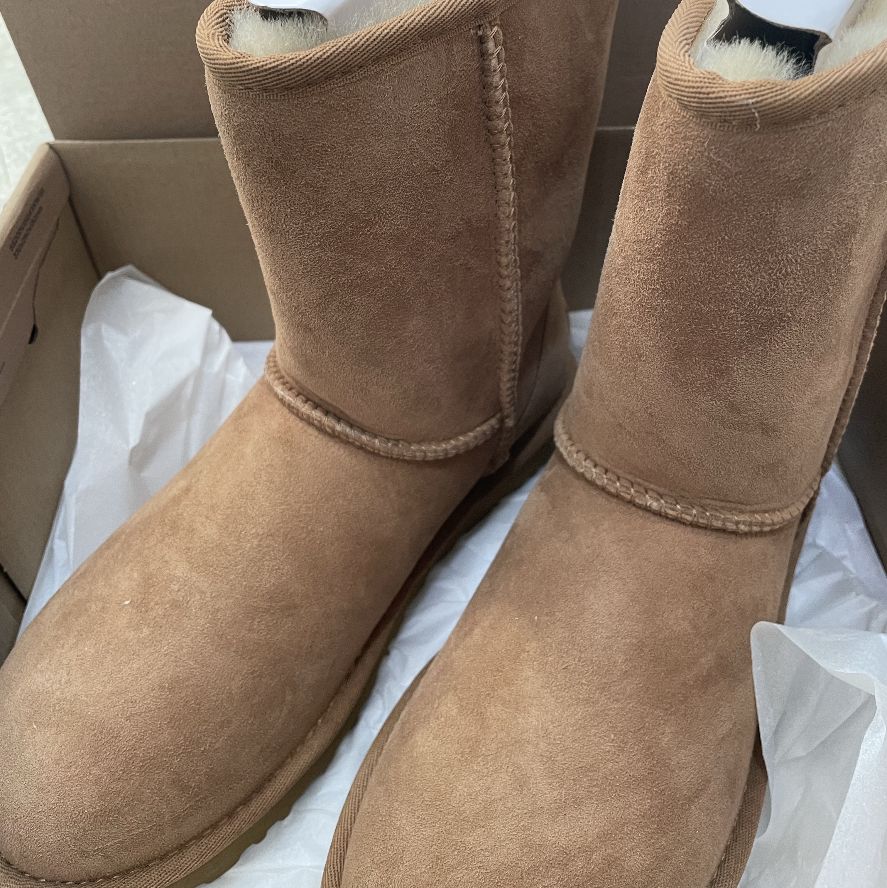 (W) UGG Classic Short II Boots Chestnut 착용 스타일