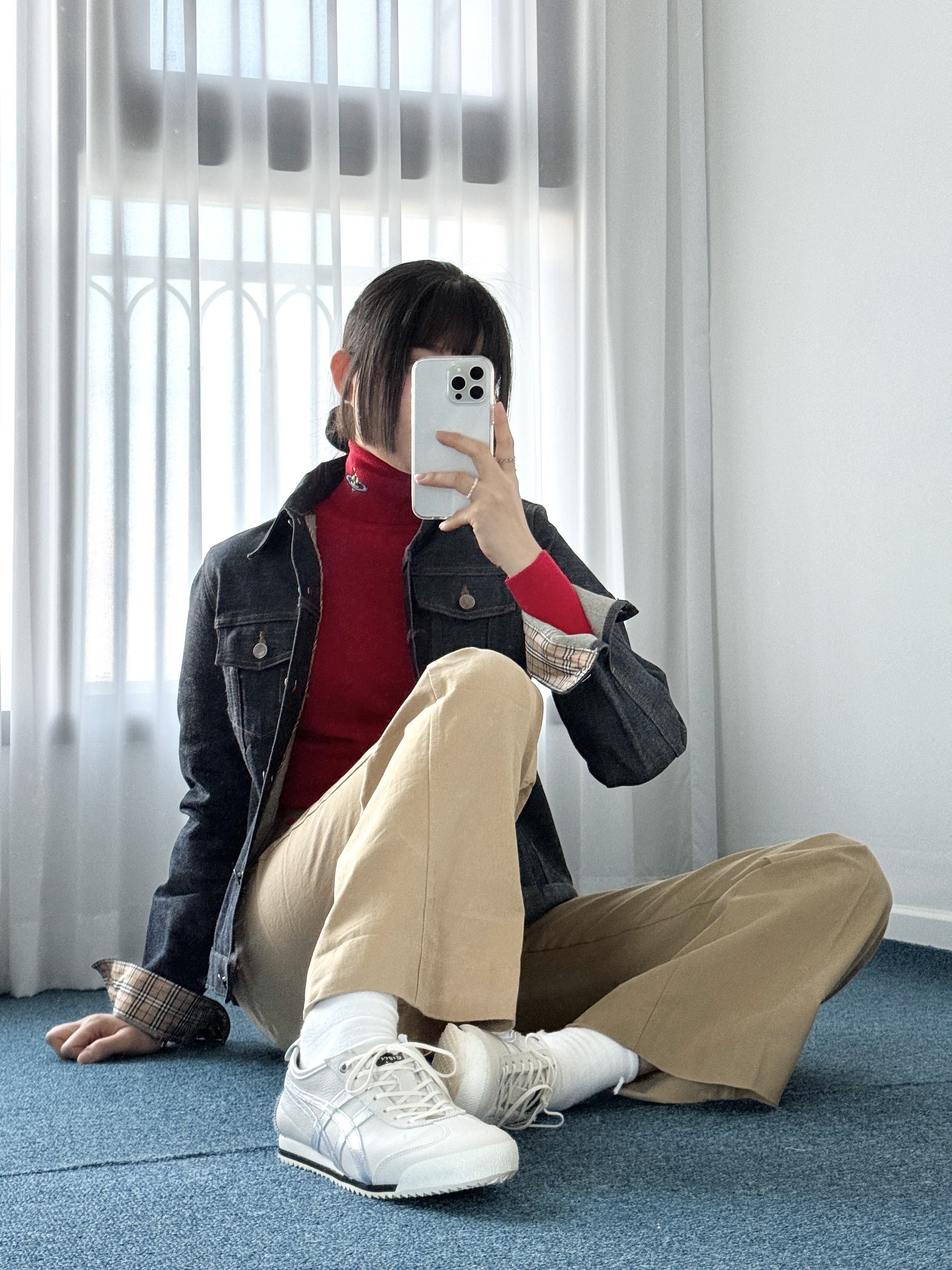 Onitsuka Tiger Mexico 66 SD Birch Silver, Burberry Japanese Denim Jacket Indigo 착용 스타일