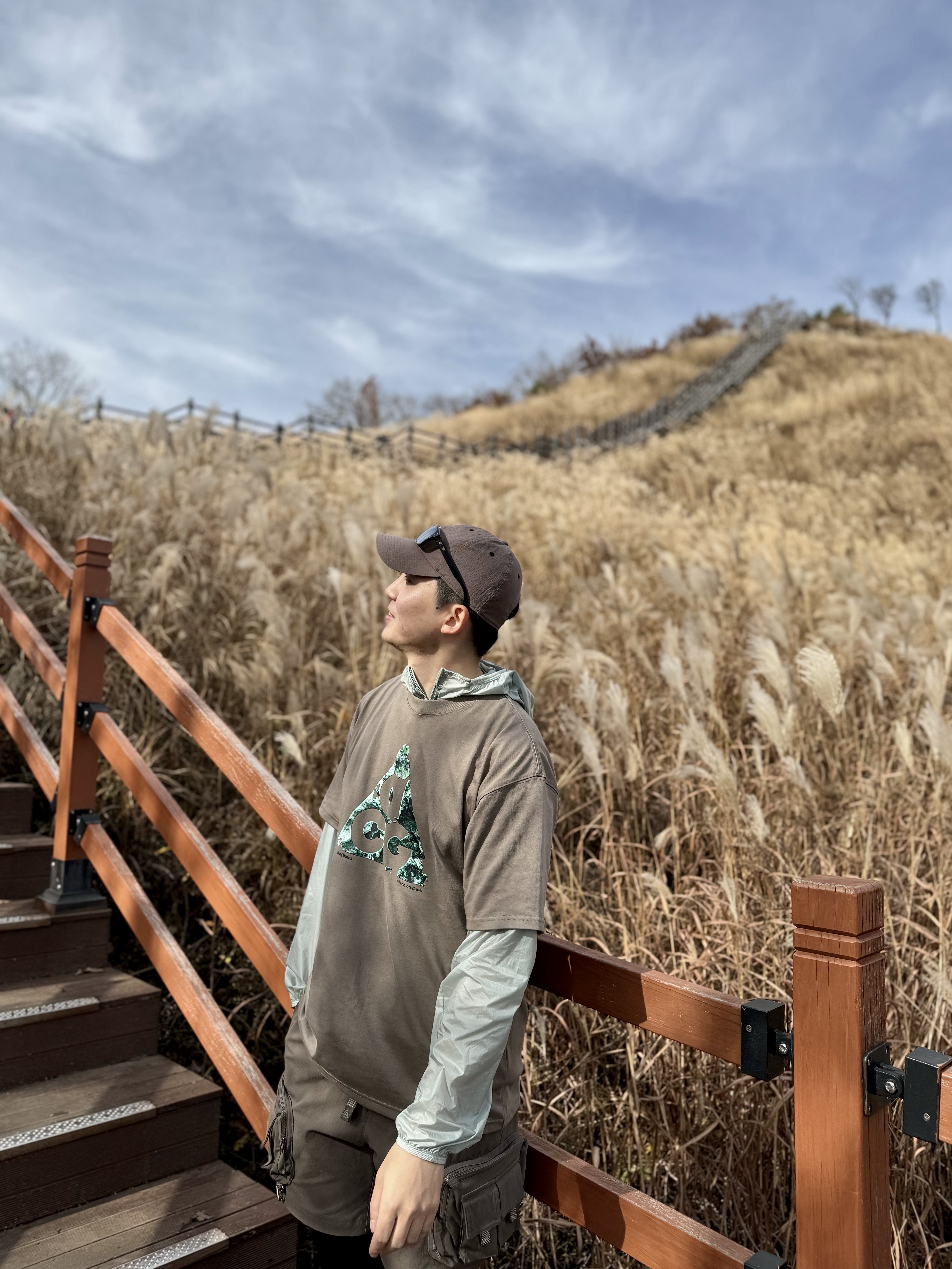 Nike ACG Heritage 86 Cap Ironstone, Nike ACG Cinder Cone Windproof Jacket Dusty Sage - Asia 착용 스타일 - 2