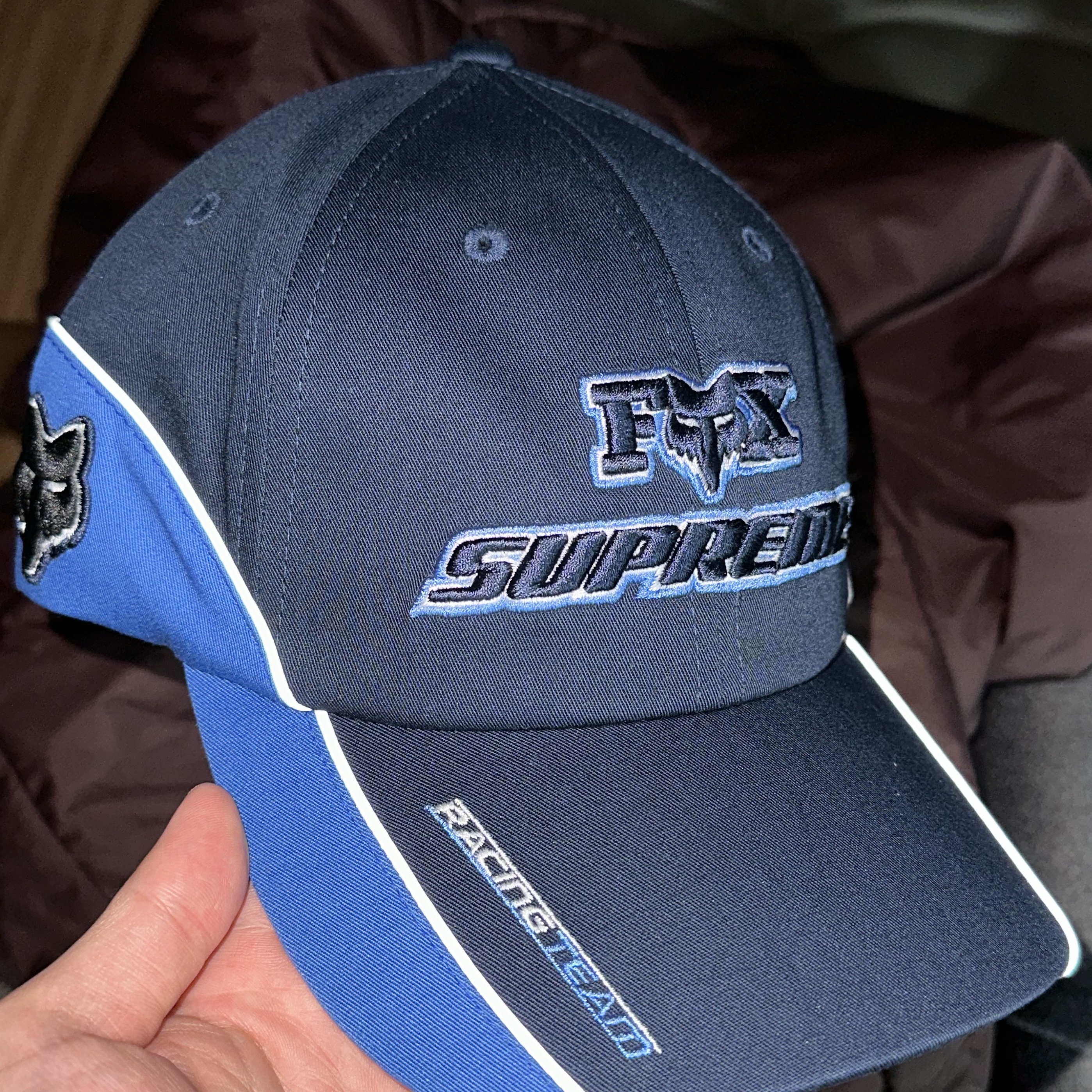 Supreme Fox Racing 6-Panel Blue - 23FW 착용 스타일
