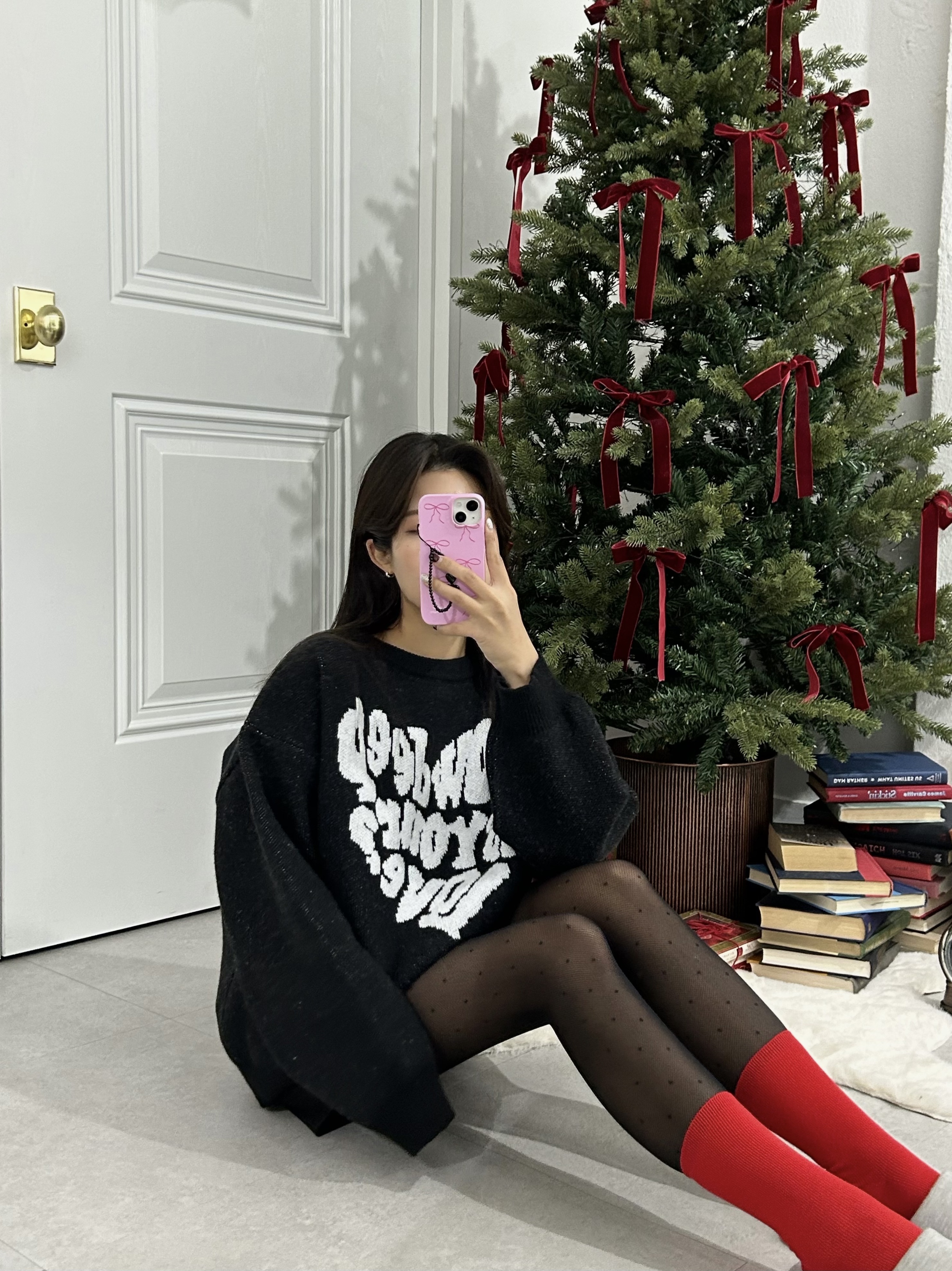 UGG Classic Ultra Mini Chestnut 착용 스타일 - 1