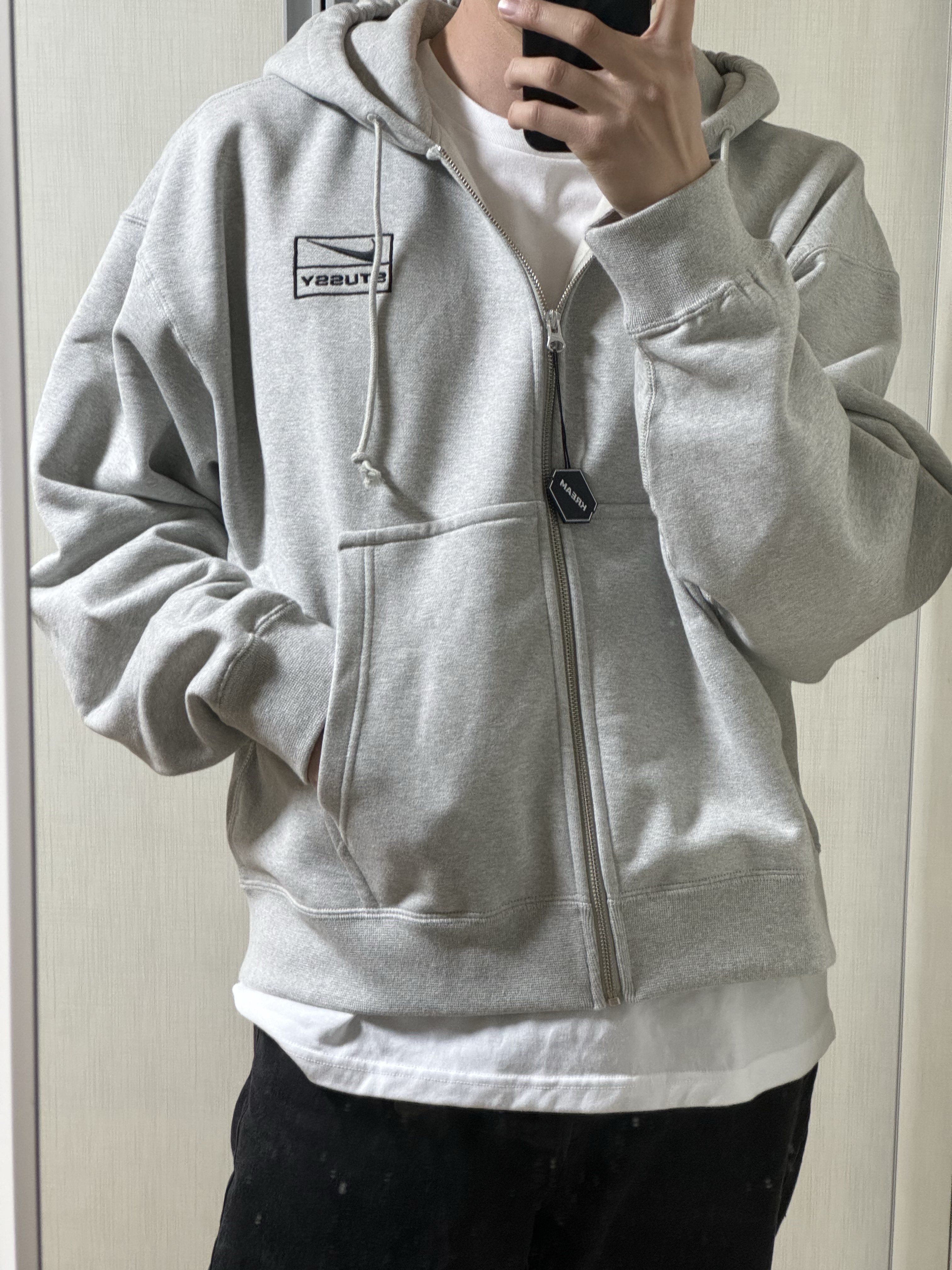 Nike x Stussy Full Zip Fleece Hoodie Grey Heather (FJ9181-050) 착용 스타일 - 1