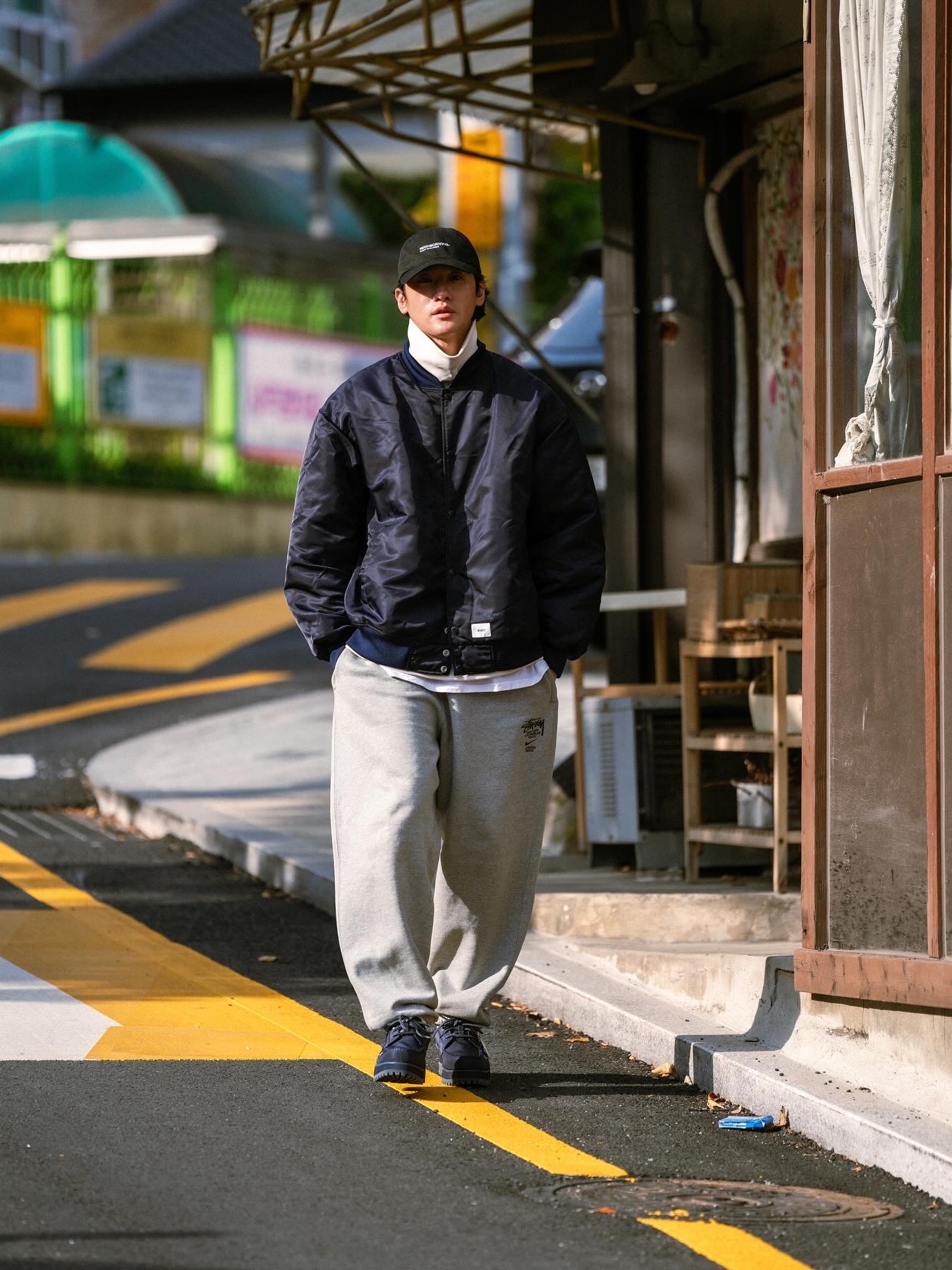 Timberland x A-Cold-Wall 3-Eye Boat Shoes Black - Wide, Nike x Stussy NRG RA Fleece Pants Dark Grey Heather (DJ9490-063) 착용 스타일 - 1