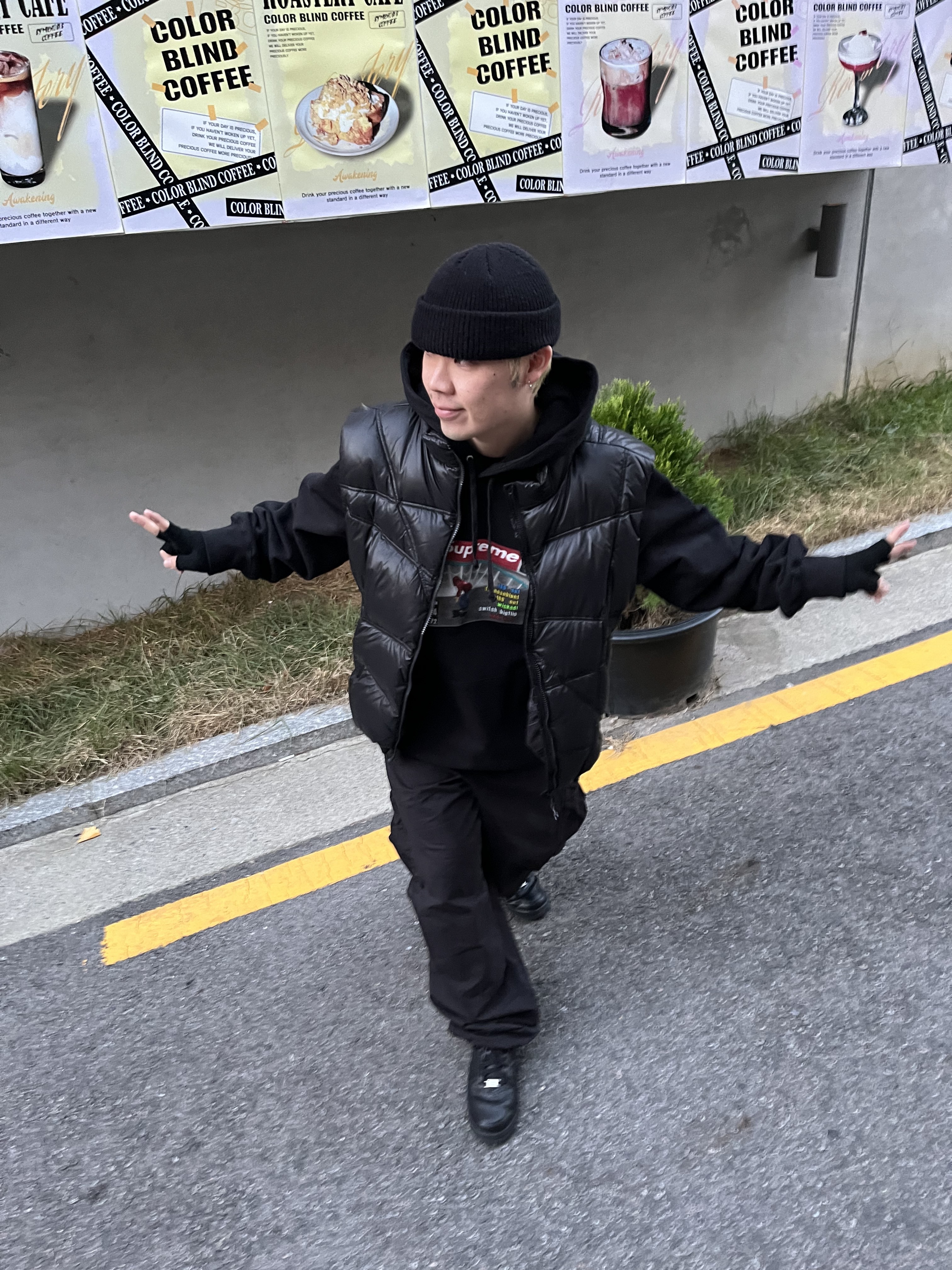 Nike x Supreme Air Force 1 Low Black, Supreme x Thrasher Hooded Sweatshirt Black - 21FW 착용 스타일 - 1