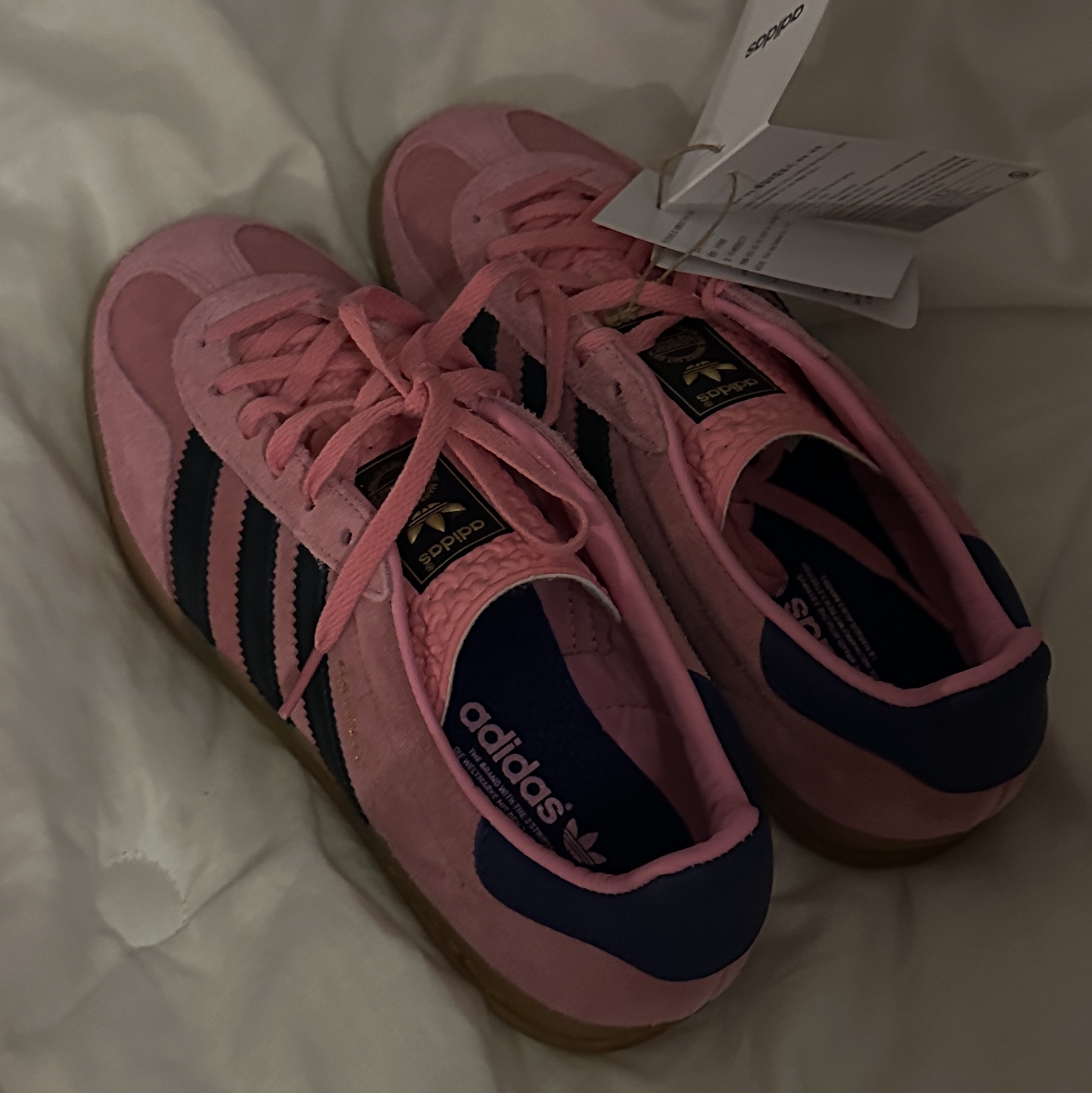 (W) Adidas Gazelle Indoor Bliss Pink 착용 스타일 - 1