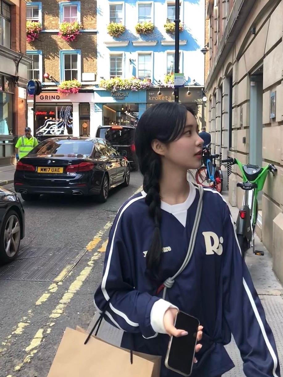 Porta Women Line Long Sleeve Jersey Navy 착용 스타일