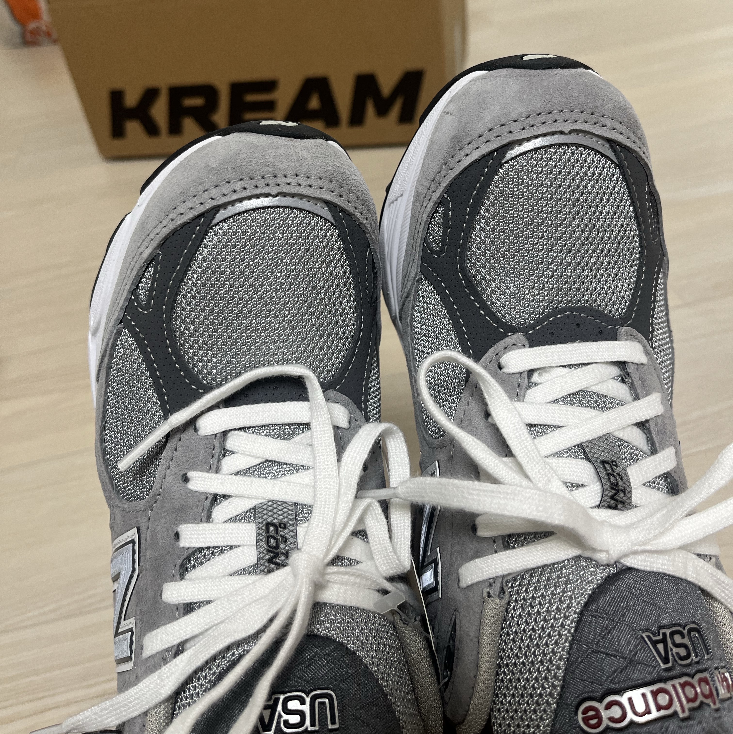 New Balance 990v3 Made in USA Grey - D Standard 착용 스타일