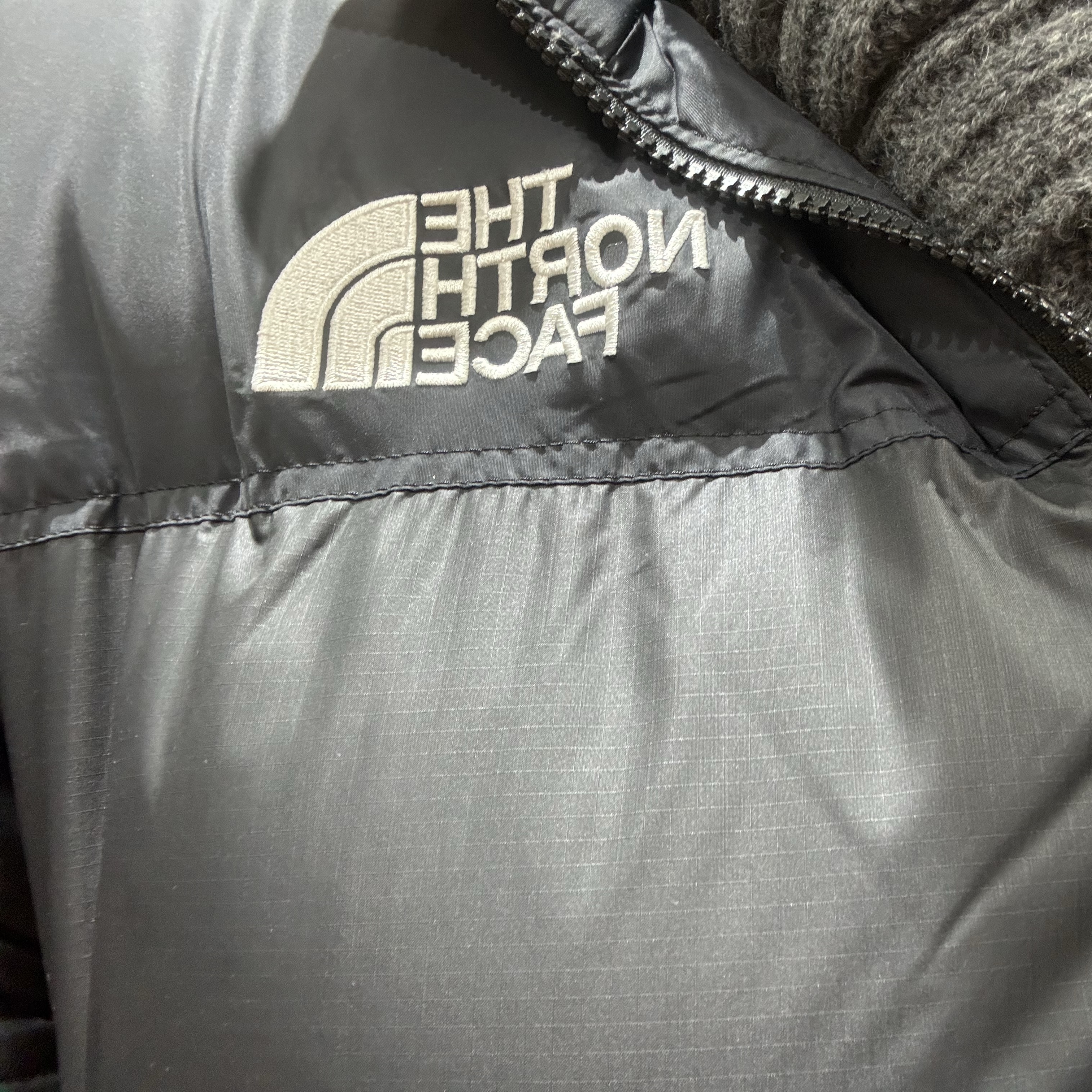 The North Face 1996 Retro Nuptse Jacket Black 착용 스타일