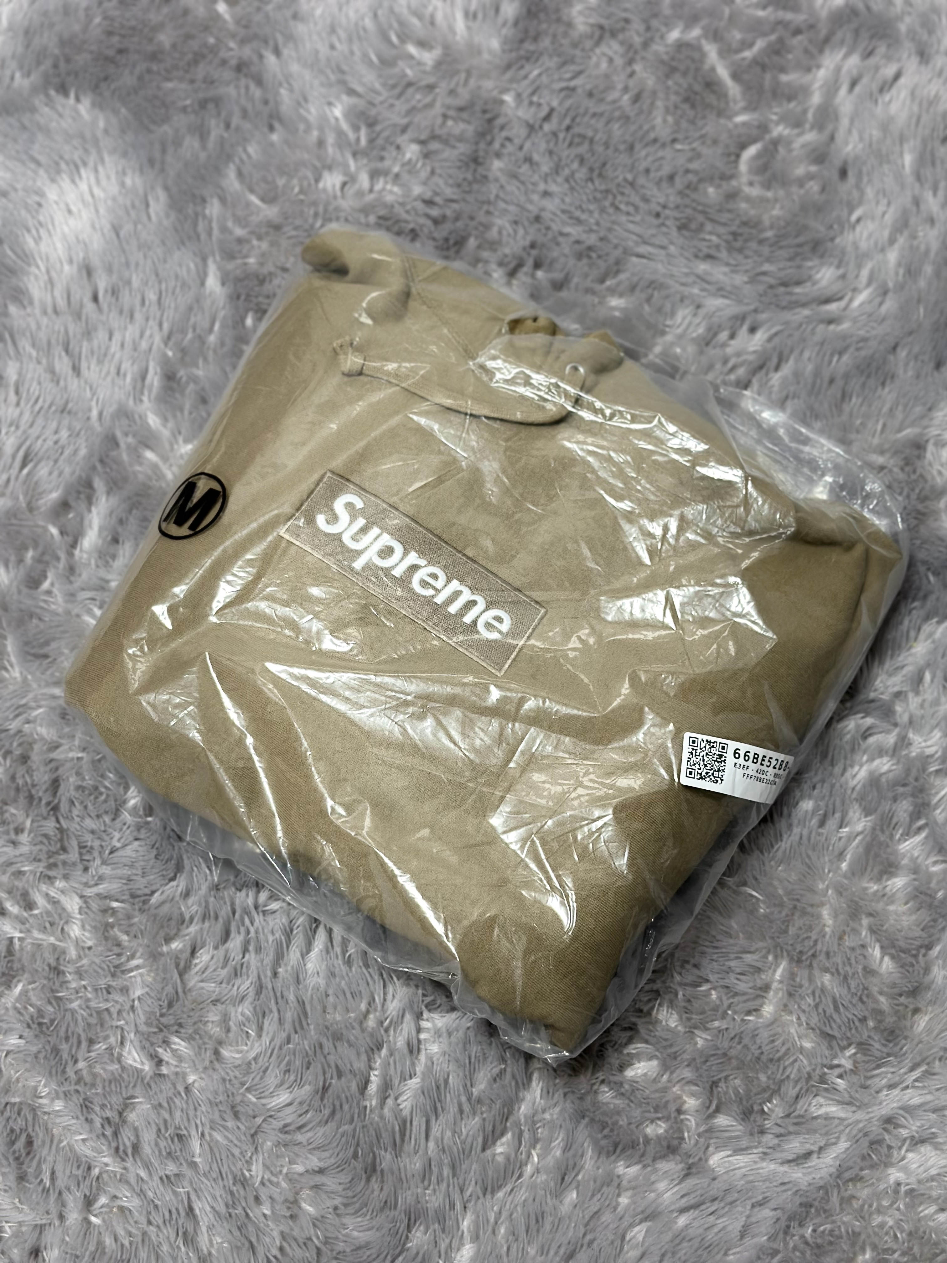 Supreme Box Logo Hooded Sweatshirt Dark Sand - 23FW 착용 스타일