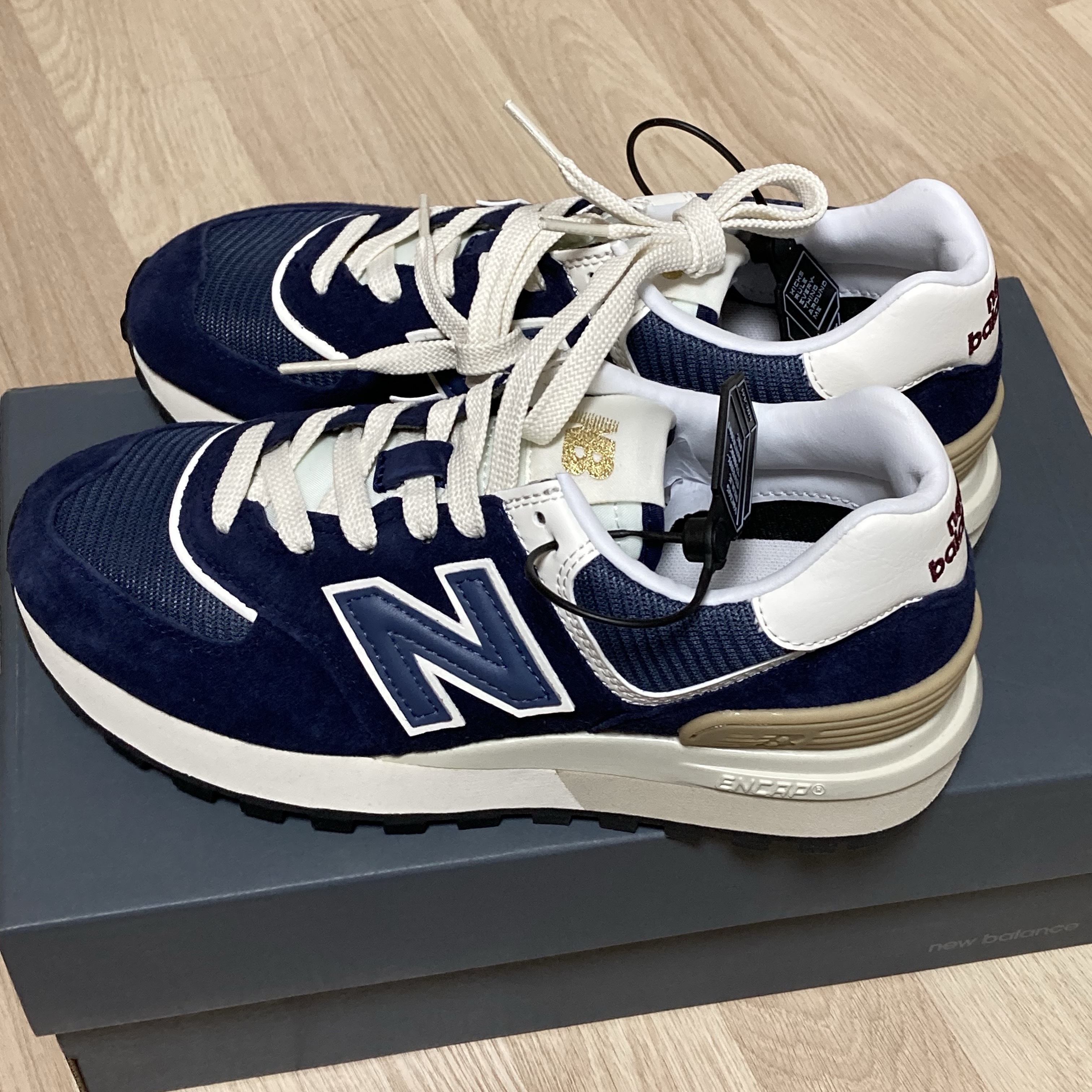 New Balance 574 Legacy Navy 착용 스타일