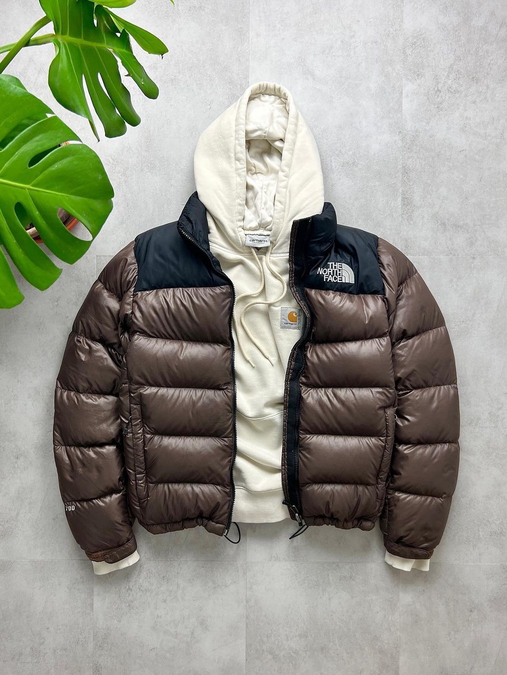 The North Face 1996 Eco Nuptse Jacket Black, The North Face 1996 Retro Nuptse Jacket Dark Oak 착용 스타일 - 7