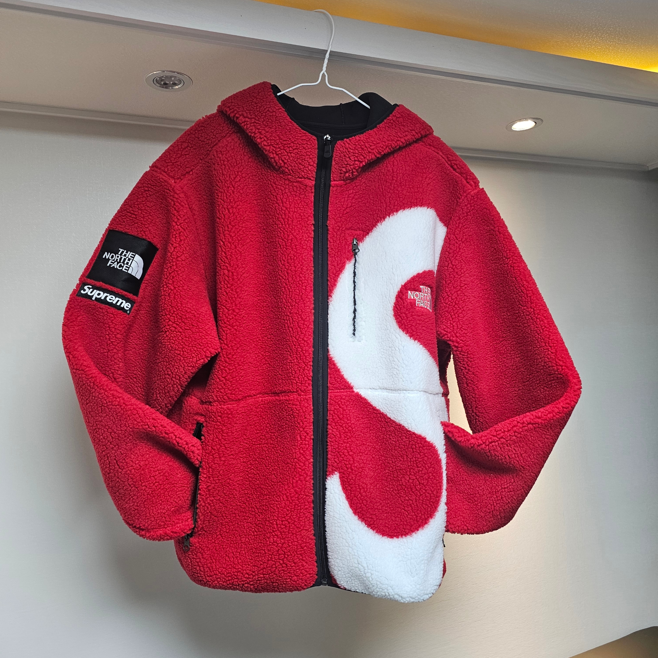 Supreme x The North Face S Logo Hooded Fleece Jacket Red - 20FW 착용 스타일