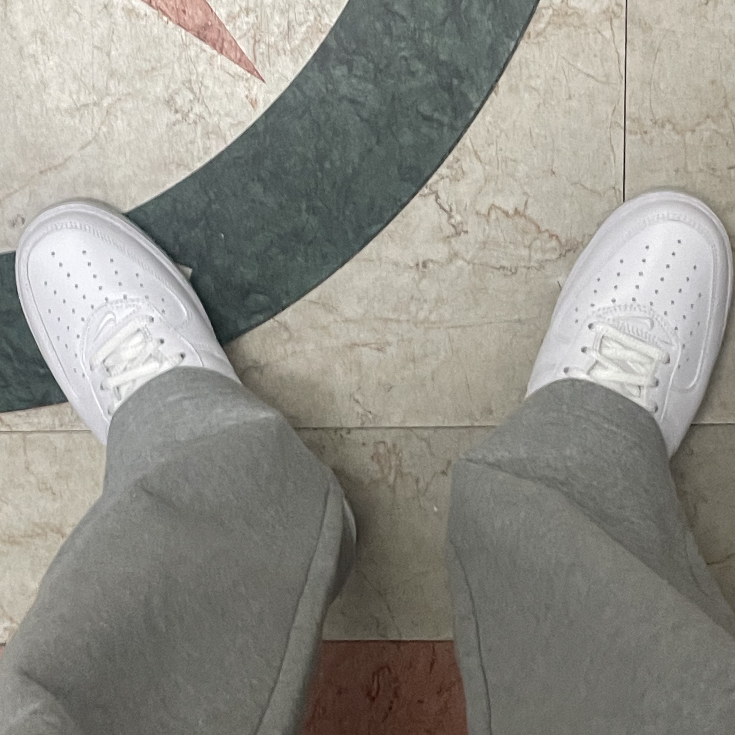 Nike Air Force 1 Low Color of The Month White Jewel 착용 스타일