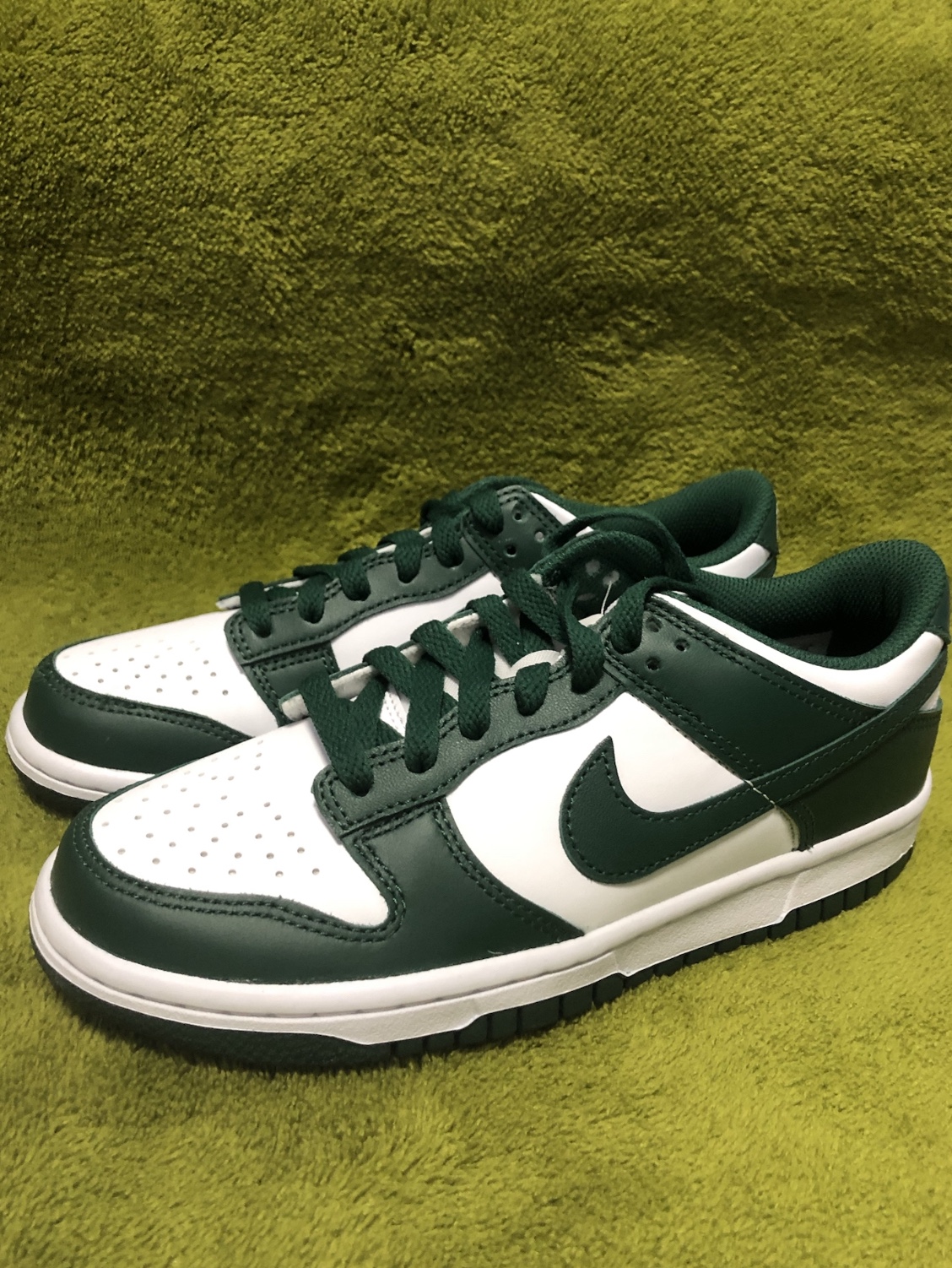 (GS) Nike Dunk Low Varsity Green 착용 스타일