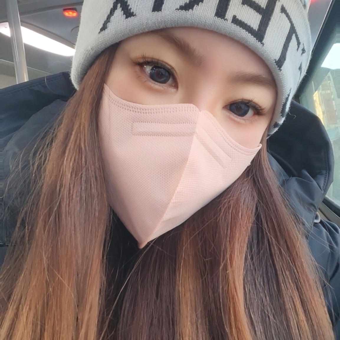 Arc'teryx Bird Word Toque Orca 착용 스타일