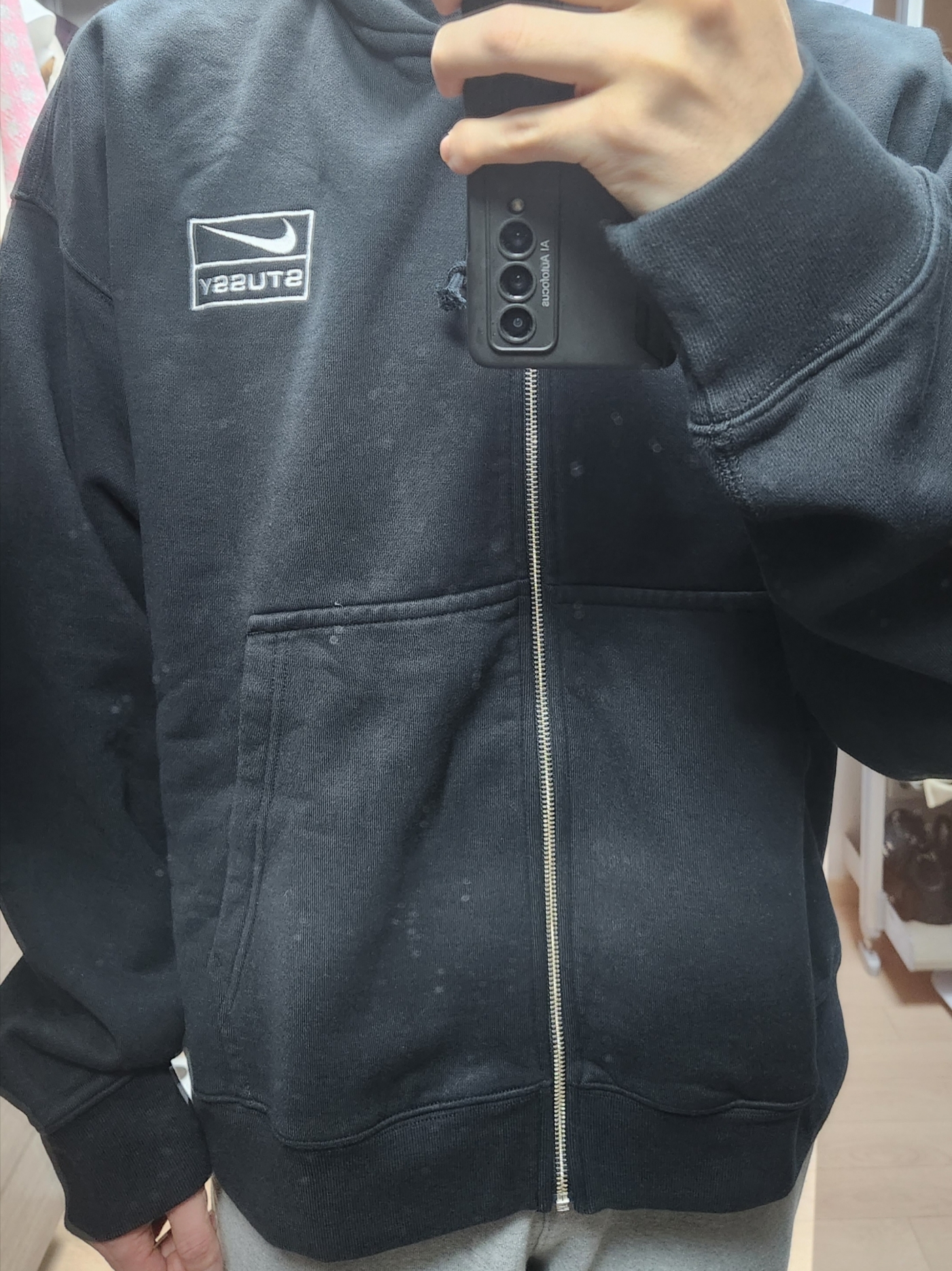 Nike x Stussy Full Zip Washed Fleece Hoodie Black (FJ9175-010) 착용 스타일