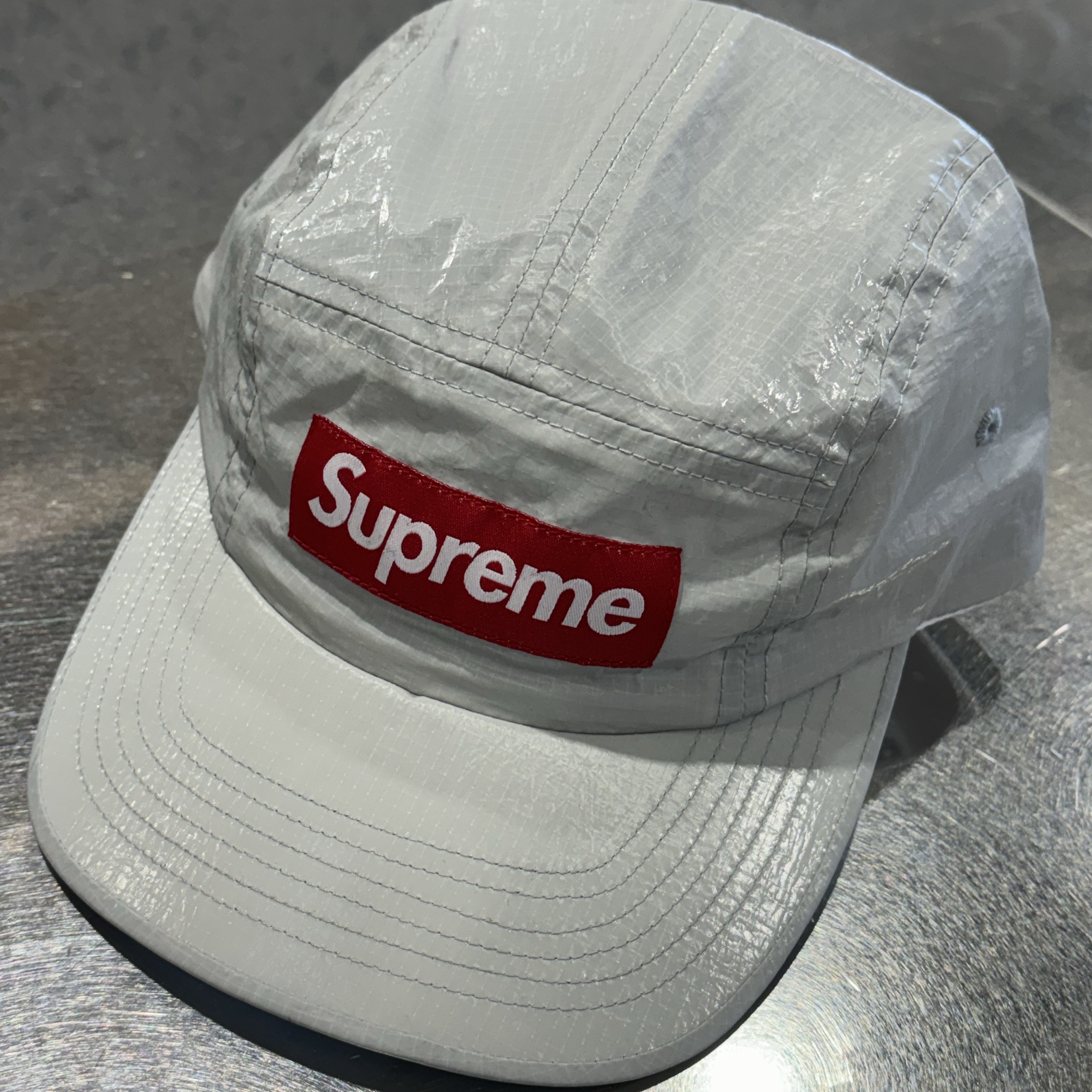 Supreme Gloss Ripstop Camp Cap Light Grey - 23FW 착용 스타일