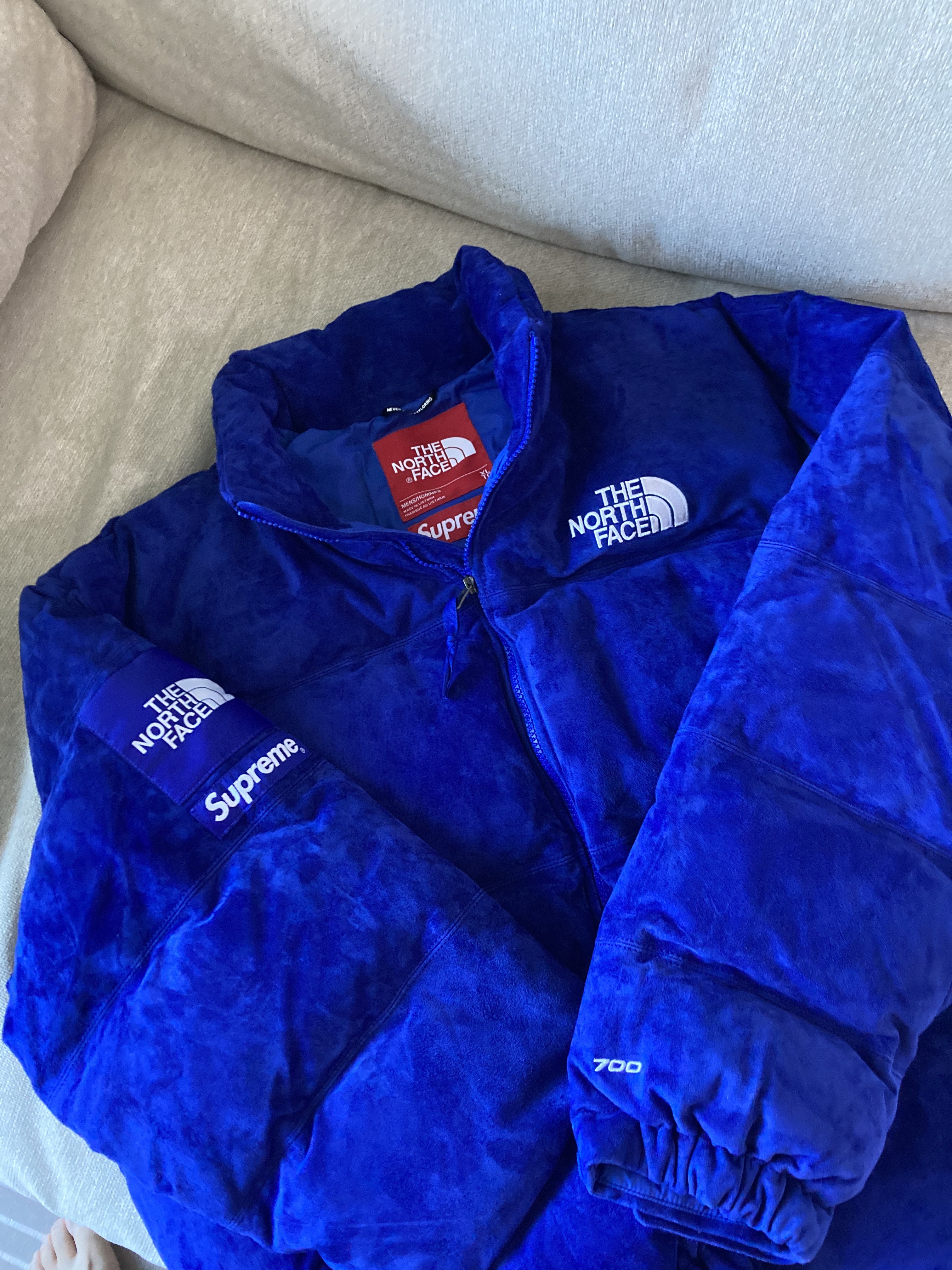 Supreme x The North Face Suede Nuptse Jacket Blue - 23FW 착용 스타일