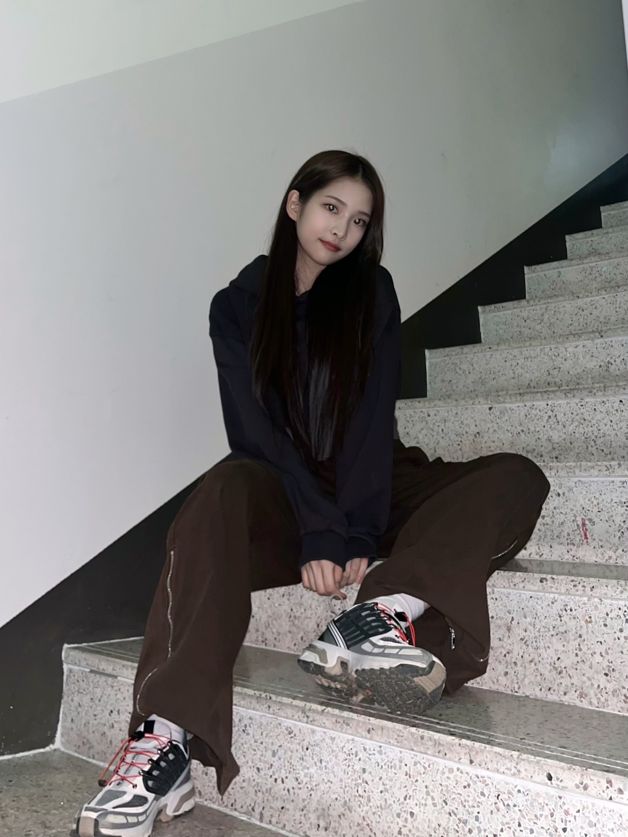 Salomon ACS Pro Beluga Vintage Khaki 착용 스타일 - 1