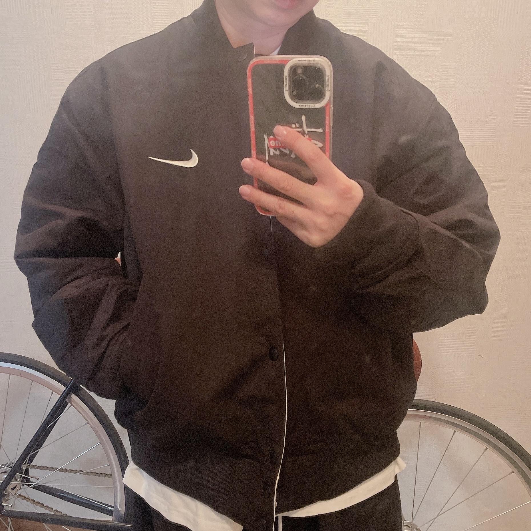 Nike x Stussy Reversible Jacket Black (FJ9153-010) 착용 스타일 - 2