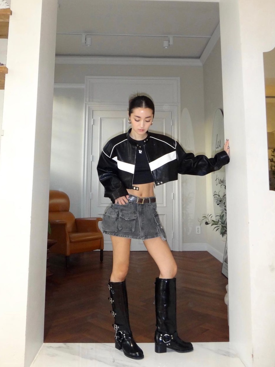 Porta Cropped Biker Leather Jacket Black, Porta Cropped Biker Leather Jacket Blue 착용 스타일