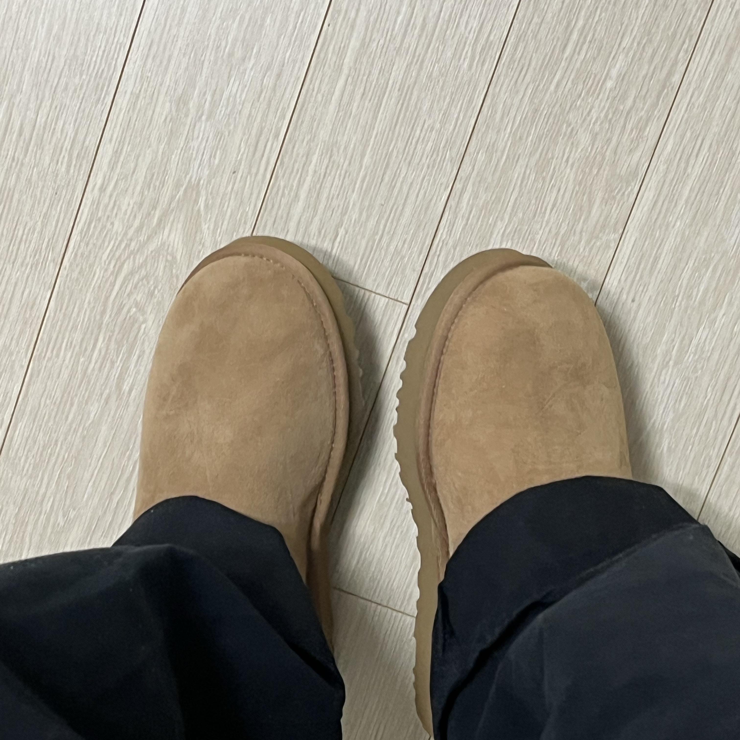 (W) UGG Classic Mini II Boots Chestnut 착용 스타일 - 2