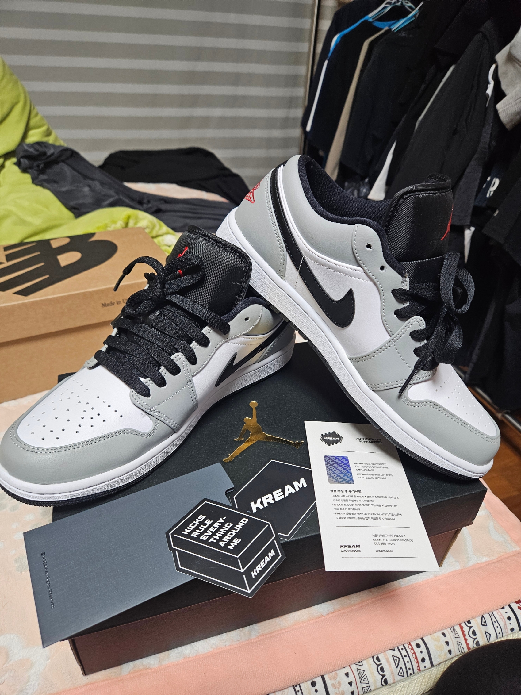 Jordan 1 Low Light Smoke Grey 착용 스타일