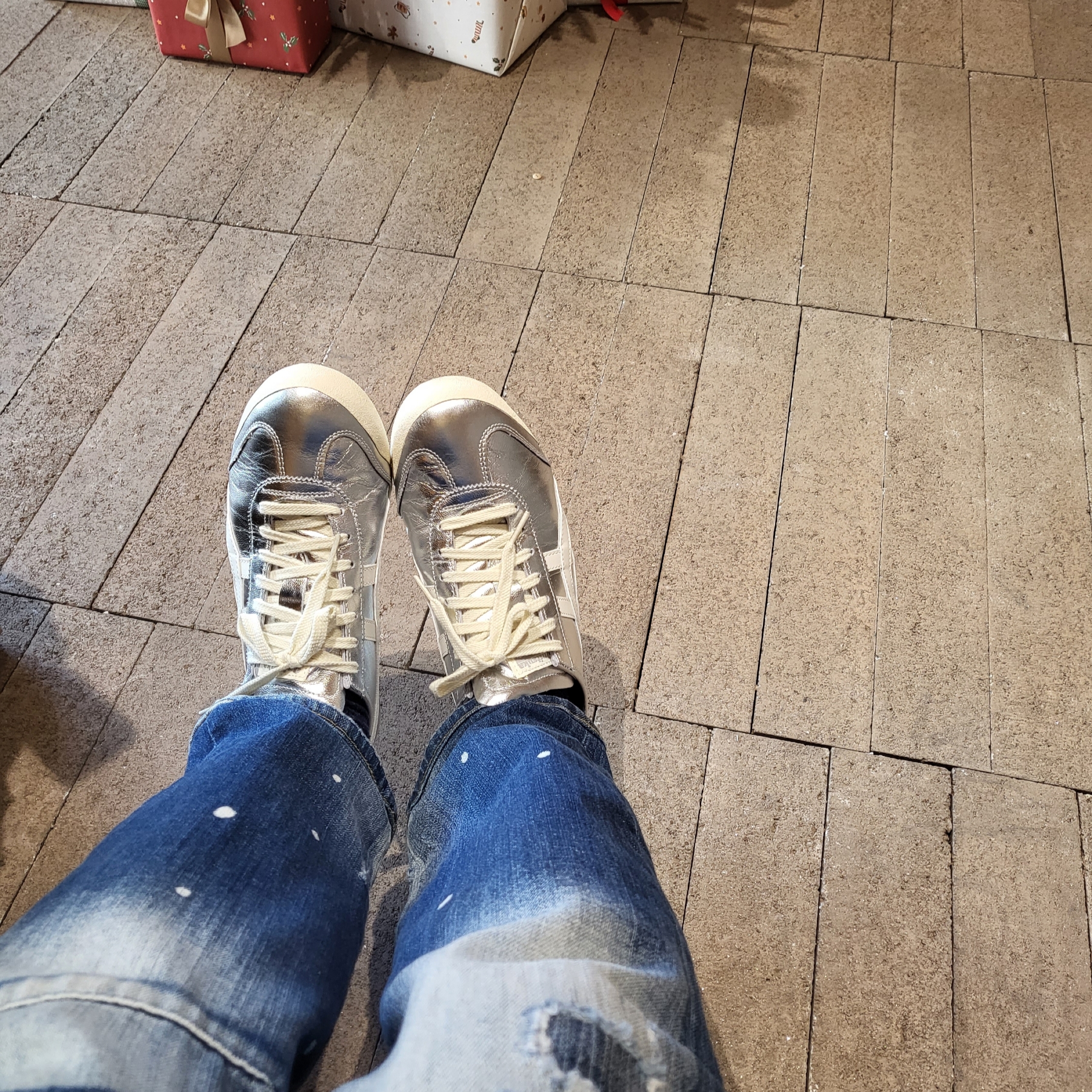 Onitsuka Tiger Mexico 66 White Silver 착용 스타일 - 2