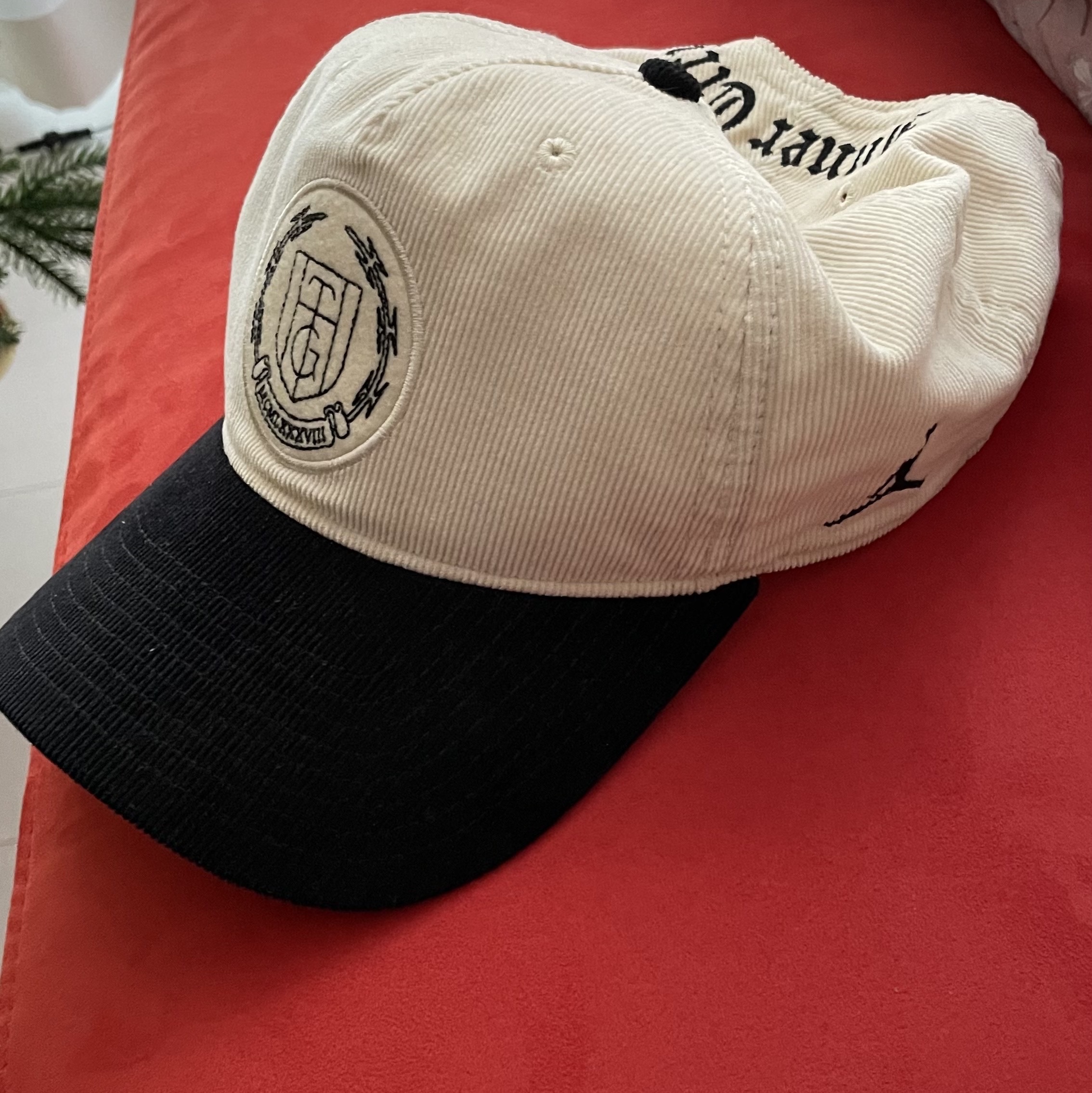 Jordan x Russell Westbrook Honor the Gift Cap 착용 스타일