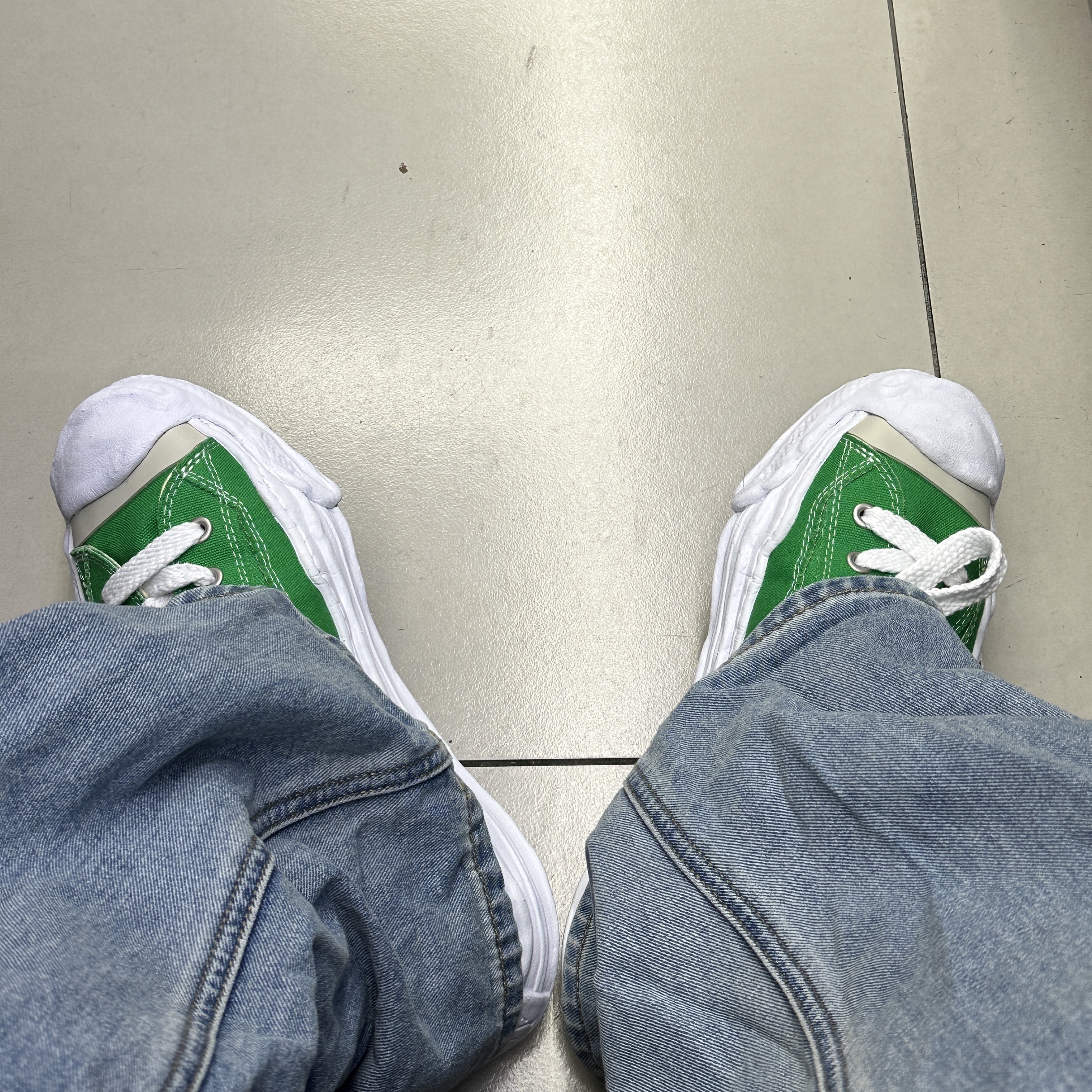 Maison Mihara Yasuhiro Hank OG Sole Canvas Low-top Sneakers Green 착용 스타일
